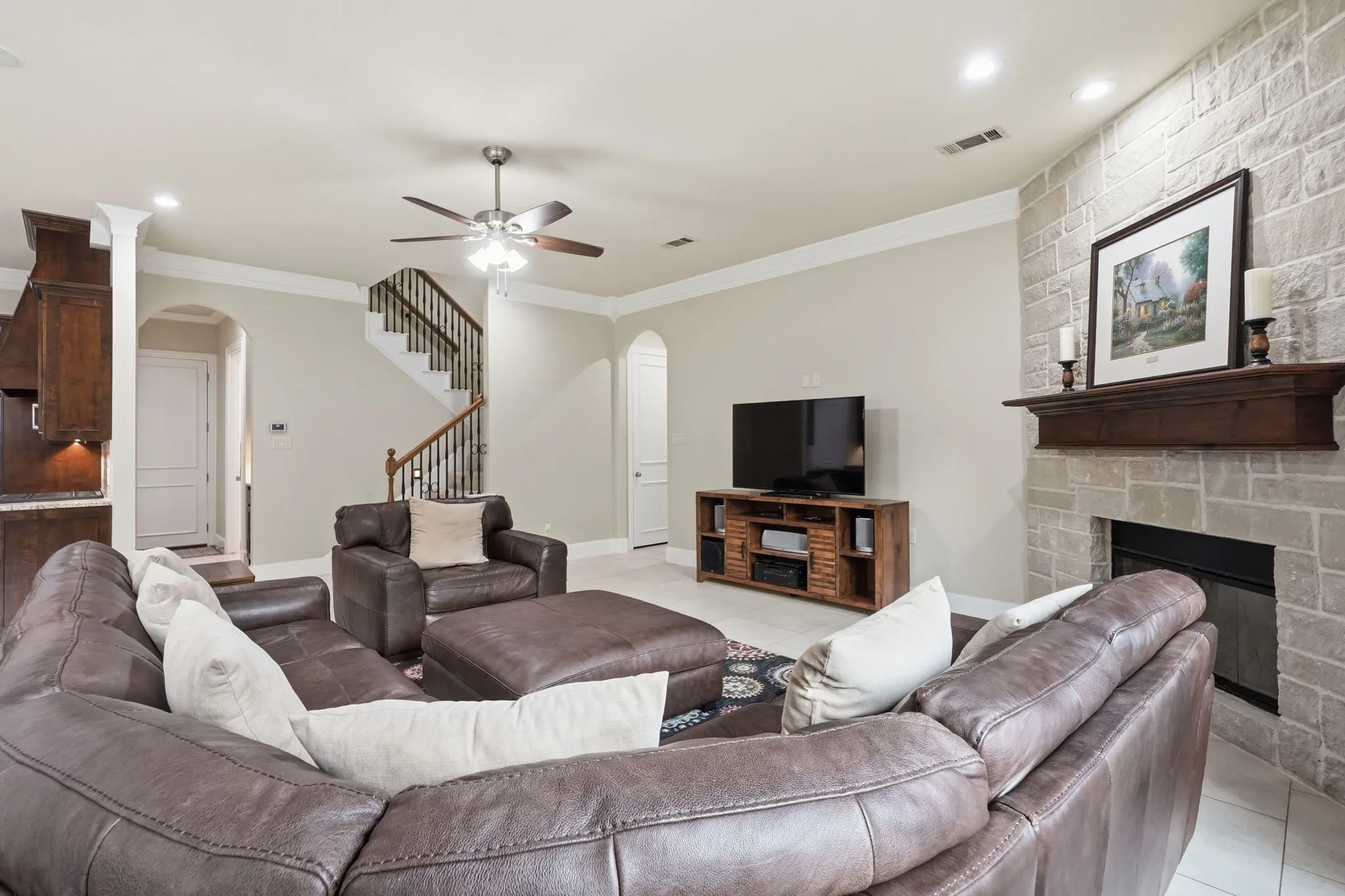 Single Family Residence For Sale in Tarrant County , 1016 Meandering Woods Drive, Keller, Texas 76248, 5 Bedroom, 4 Bathroom, 3 Garage spaces, 4,023 Sqft, built in 2001, mls#21284041, Real Estate Agent in Keller, Homes For Sale in Tarrant county, Homes For Sale in Keller, Realtor in Keller Texas, Real Estate Brokerage Independent Realty Texas, Luminita Cordes Realtor