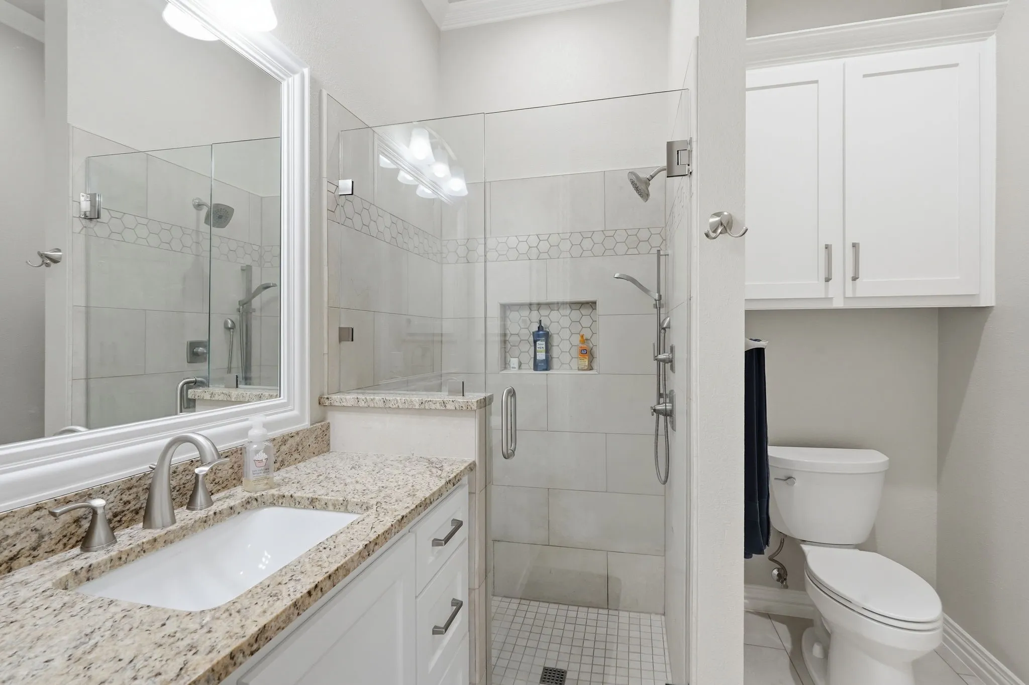 Single Family Residence For Sale in Tarrant County , 1016 Meandering Woods Drive, Keller, Texas 76248, 5 Bedroom, 4 Bathroom, 3 Garage spaces, 4,023 Sqft, built in 2001, mls#21284041, Real Estate Agent in Keller, Homes For Sale in Tarrant county, Homes For Sale in Keller, Realtor in Keller Texas, Real Estate Brokerage Independent Realty Texas, Luminita Cordes Realtor