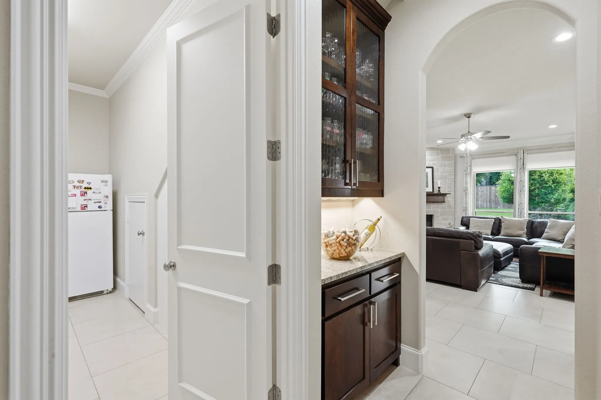 Single Family Residence For Sale in Tarrant County , 1016 Meandering Woods Drive, Keller, Texas 76248, 5 Bedroom, 4 Bathroom, 3 Garage spaces, 4,023 Sqft, built in 2001, mls#21284041, Real Estate Agent in Keller, Homes For Sale in Tarrant county, Homes For Sale in Keller, Realtor in Keller Texas, Real Estate Brokerage Independent Realty Texas, Luminita Cordes Realtor
