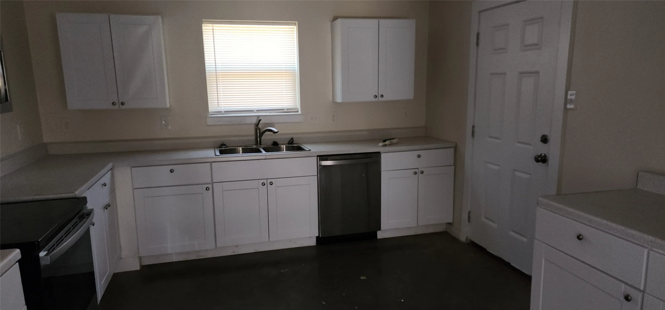 For Sale in Eastland County , 201 Bedford Street, Eastland, Texas 76448, 2 Bedroom, 2 Bathroom, Garage spaces, 0 Sqft, built in 2020, mls#21310461, Real Estate Agent in Eastland, Homes For Sale in Eastland county, Homes For Sale in Eastland, Realtor in Eastland Texas, Real Estate Brokerage Independent Realty Texas, Luminita Cordes Realtor