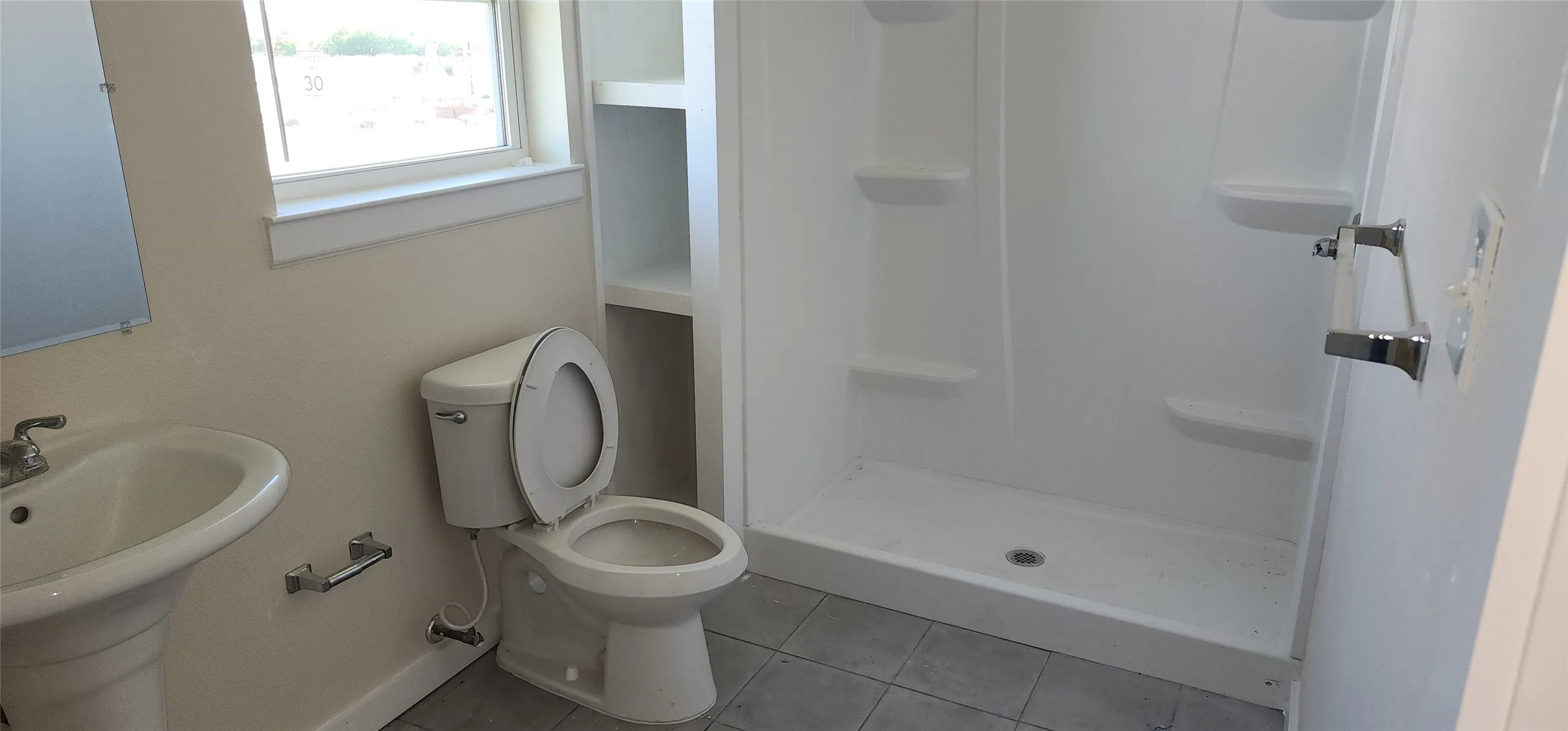 For Sale in Eastland County , 201 Bedford Street, Eastland, Texas 76448, 2 Bedroom, 2 Bathroom, Garage spaces, 0 Sqft, built in 2020, mls#21310461, Real Estate Agent in Eastland, Homes For Sale in Eastland county, Homes For Sale in Eastland, Realtor in Eastland Texas, Real Estate Brokerage Independent Realty Texas, Luminita Cordes Realtor