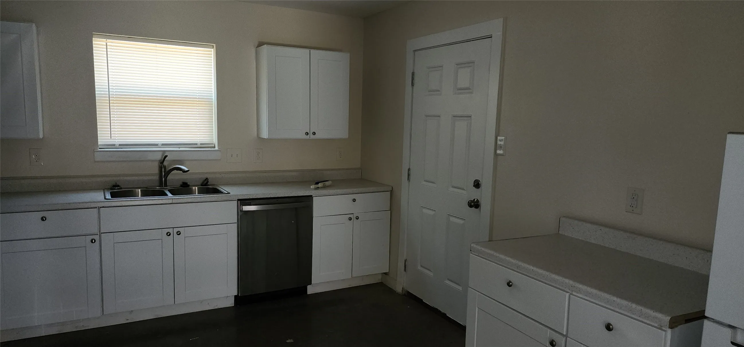 For Sale in Eastland County , 201 Bedford Street, Eastland, Texas 76448, 2 Bedroom, 2 Bathroom, Garage spaces, 0 Sqft, built in 2020, mls#21310461, Real Estate Agent in Eastland, Homes For Sale in Eastland county, Homes For Sale in Eastland, Realtor in Eastland Texas, Real Estate Brokerage Independent Realty Texas, Luminita Cordes Realtor