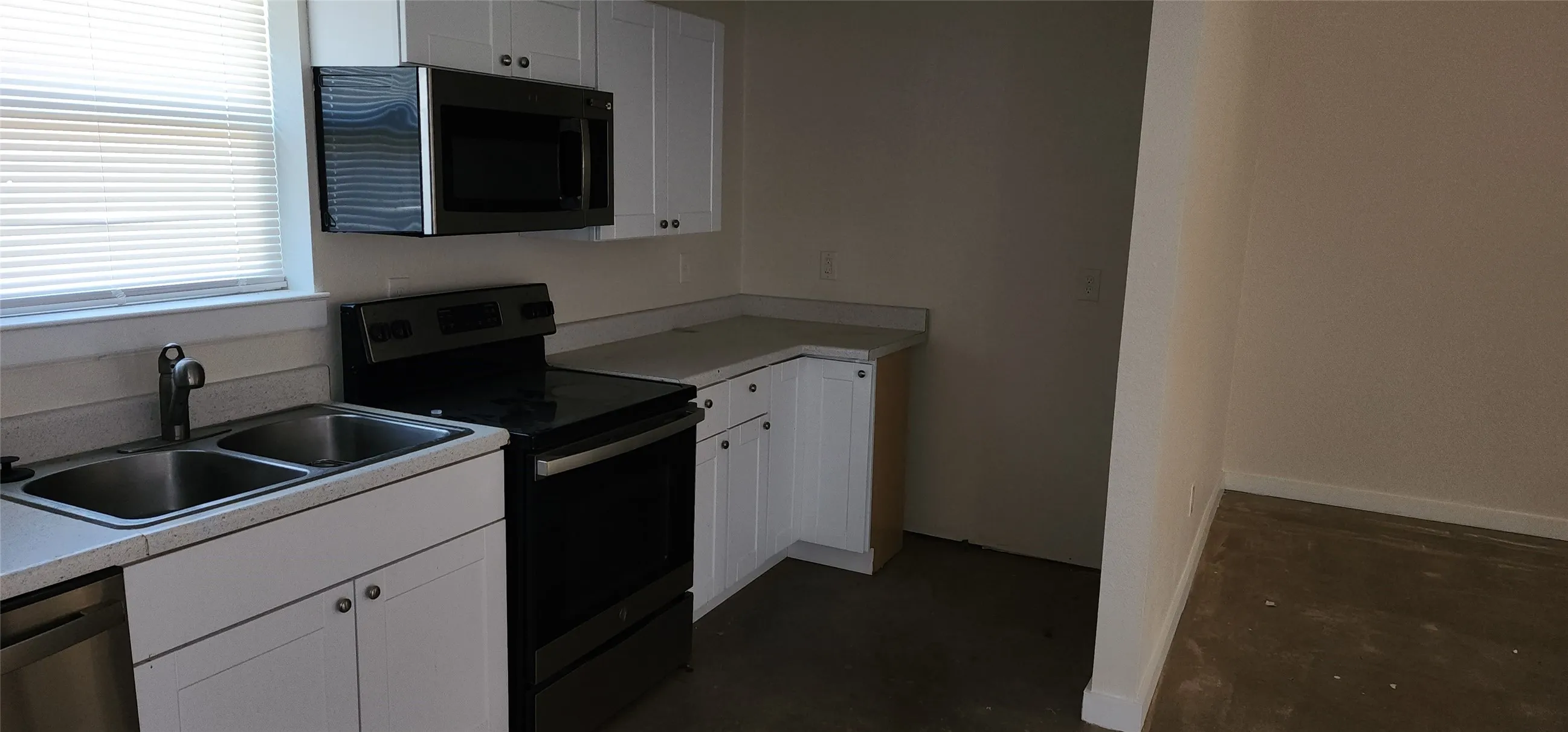 For Sale in Eastland County , 201 Bedford Street, Eastland, Texas 76448, 2 Bedroom, 2 Bathroom, Garage spaces, 0 Sqft, built in 2020, mls#21310461, Real Estate Agent in Eastland, Homes For Sale in Eastland county, Homes For Sale in Eastland, Realtor in Eastland Texas, Real Estate Brokerage Independent Realty Texas, Luminita Cordes Realtor