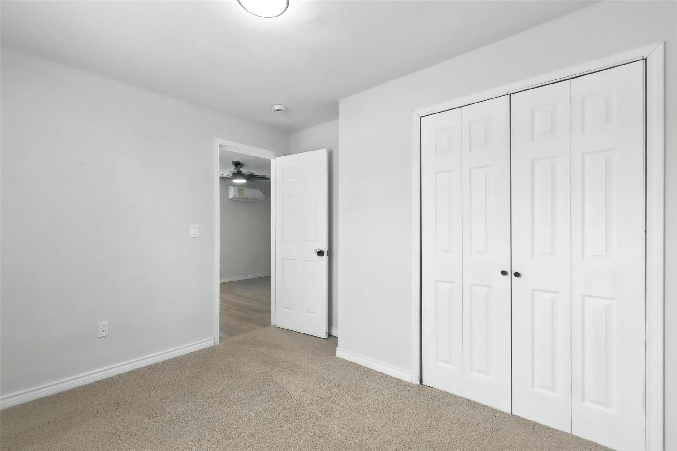 Single Family Residence For Sale in Tarrant County , 3212 Galvez Avenue, Fort Worth, Texas 76111, 2 Bedrooms, 1 Bathroom, Garage spaces, 708 Sqft, built in 1920, Price $184,000, mls#21310464, Real Estate Agent in Fort Worth, Homes For Sale in Tarrant county, Homes For Sale in Fort Worth, Realtor in Fort Worth Texas, Real Estate Brokerage Independent Realty Texas, Luminita Cordes Realtor