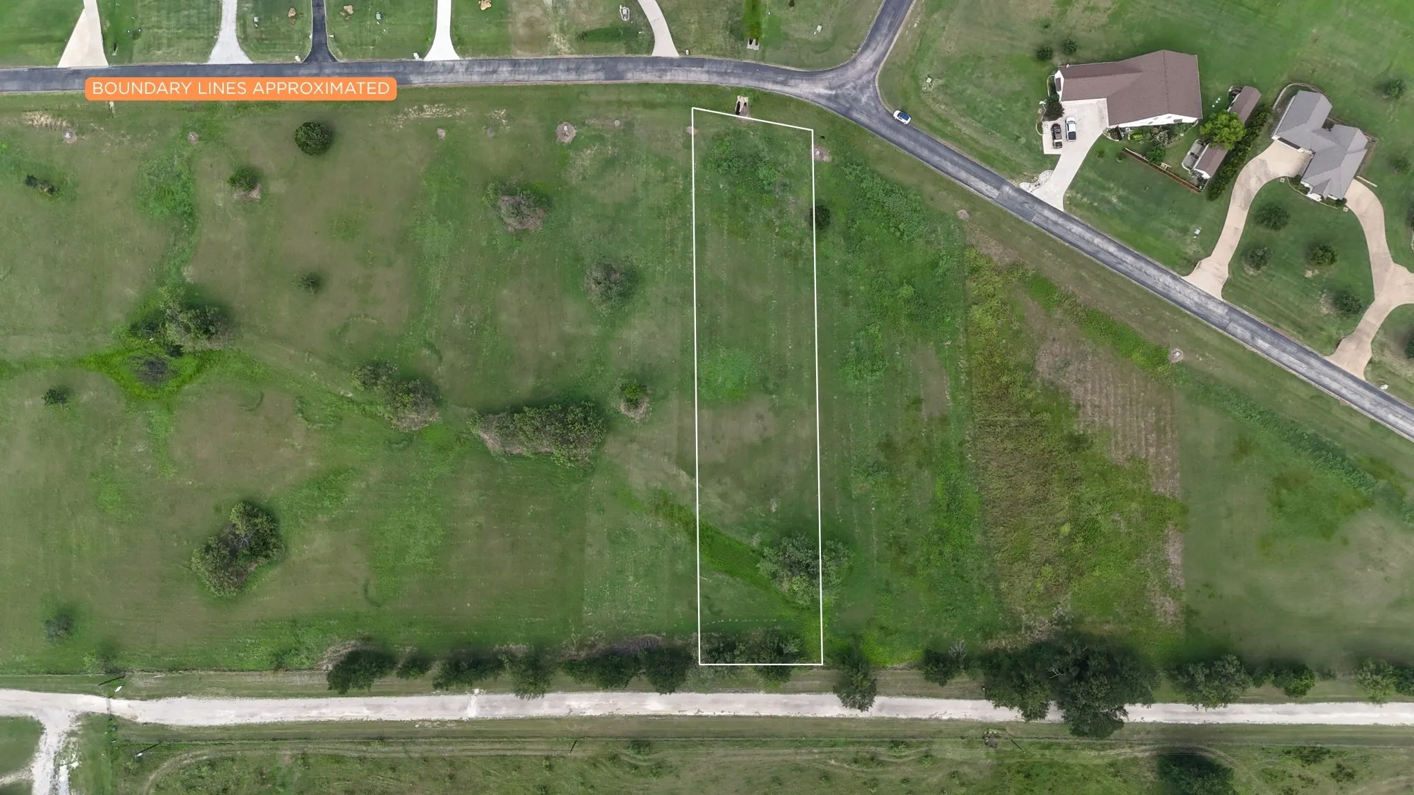 Boundary aerial showing lot dimensions and private road access.