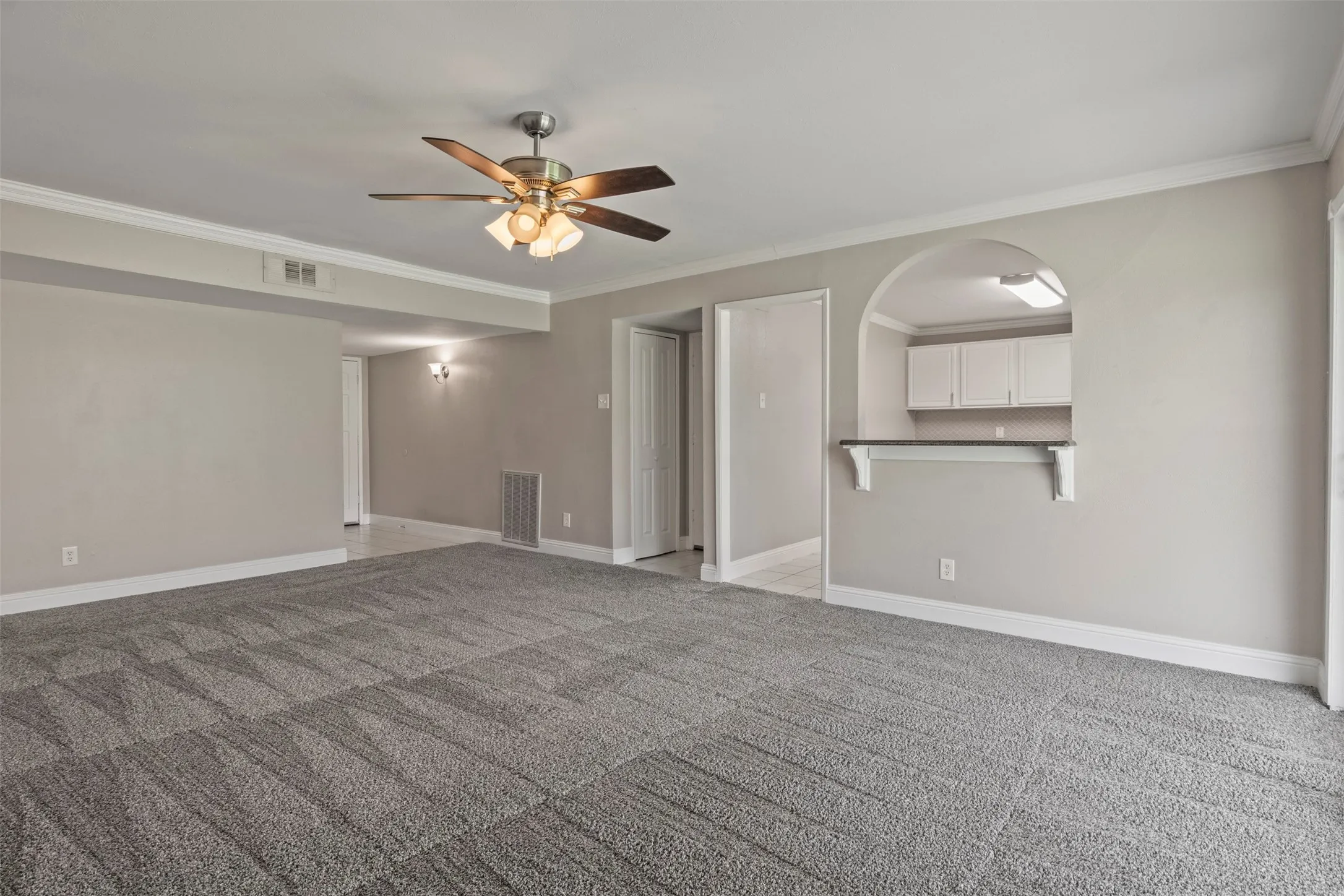 Single Family Residence For Rent in Denton County , 2223 Lockwood Drive, Carrollton, Texas 75007, 3 Bedroom, 2 Bathroom, 1 Garage spaces, 1,260 Sqft, built in 1972, mls#21308730, Real Estate Agent in Carrollton, Homes For Rent in Denton county, Homes For Rent in Carrollton, Realtor in Carrollton Texas, Real Estate Brokerage Independent Realty Texas, Luminita Cordes Realtor
