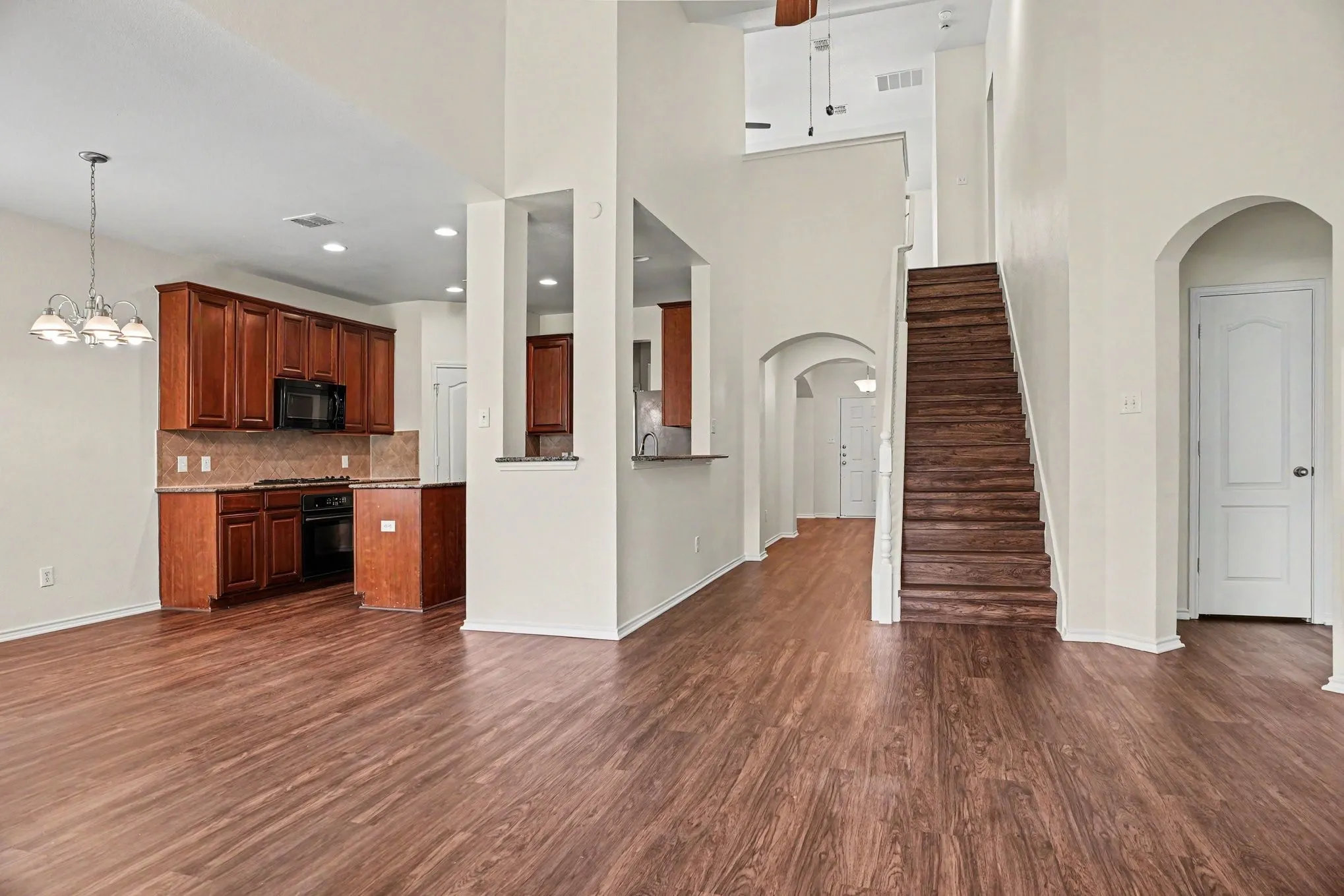 Single Family Residence For Sale in Tarrant County , 2836 Tranquilo, Grand Prairie, Texas 75054, 4 Bedroom, 3 Bathroom, 2 Garage spaces, 2,719 Sqft, built in 2006, mls#21309088, Real Estate Agent in Grand Prairie, Homes For Sale in Tarrant county, Homes For Sale in Grand Prairie, Realtor in Grand Prairie Texas, Real Estate Brokerage Independent Realty Texas, Luminita Cordes Realtor