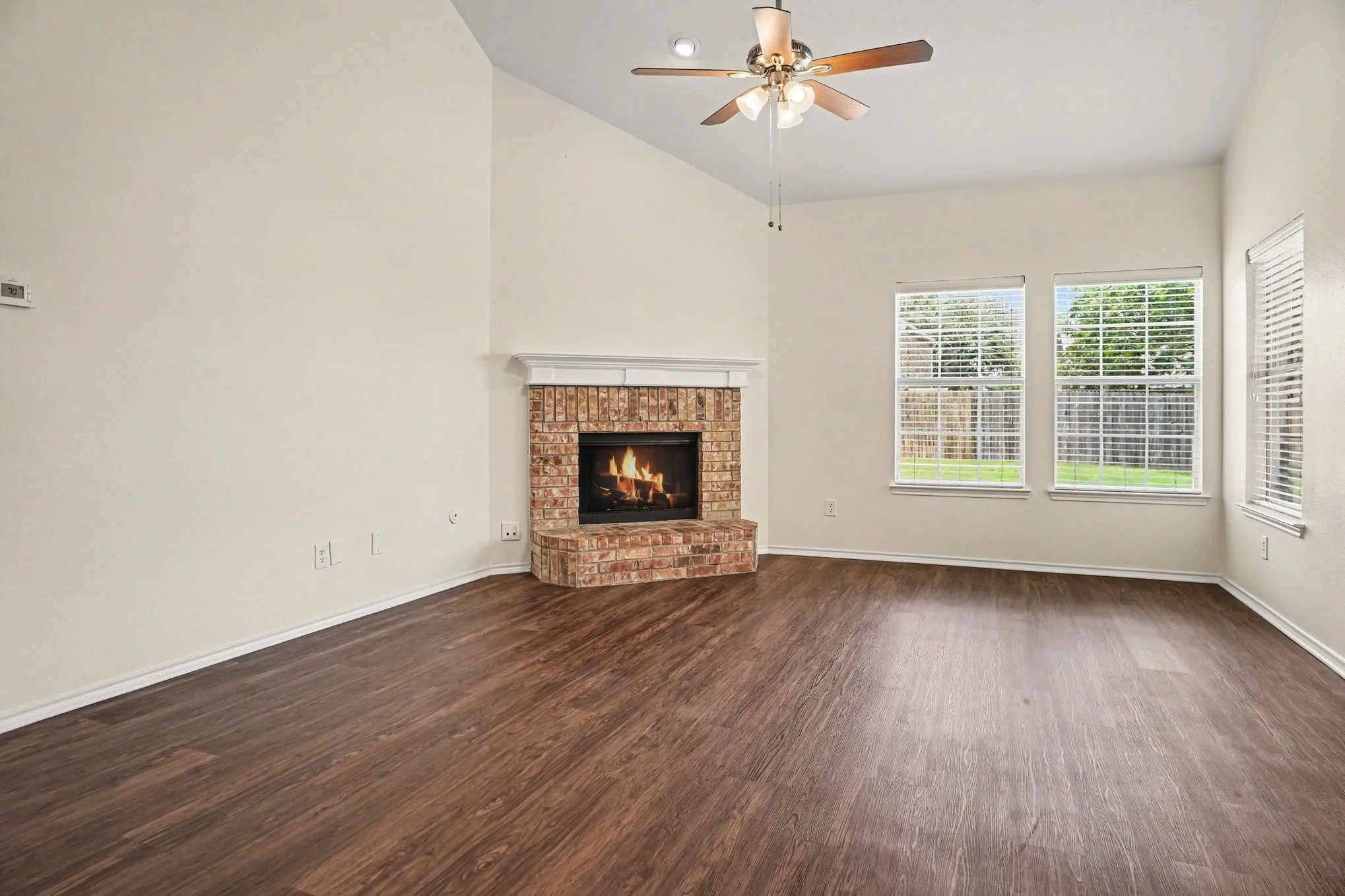 Single Family Residence For Sale in Tarrant County , 2836 Tranquilo, Grand Prairie, Texas 75054, 4 Bedroom, 3 Bathroom, 2 Garage spaces, 2,719 Sqft, built in 2006, mls#21309088, Real Estate Agent in Grand Prairie, Homes For Sale in Tarrant county, Homes For Sale in Grand Prairie, Realtor in Grand Prairie Texas, Real Estate Brokerage Independent Realty Texas, Luminita Cordes Realtor
