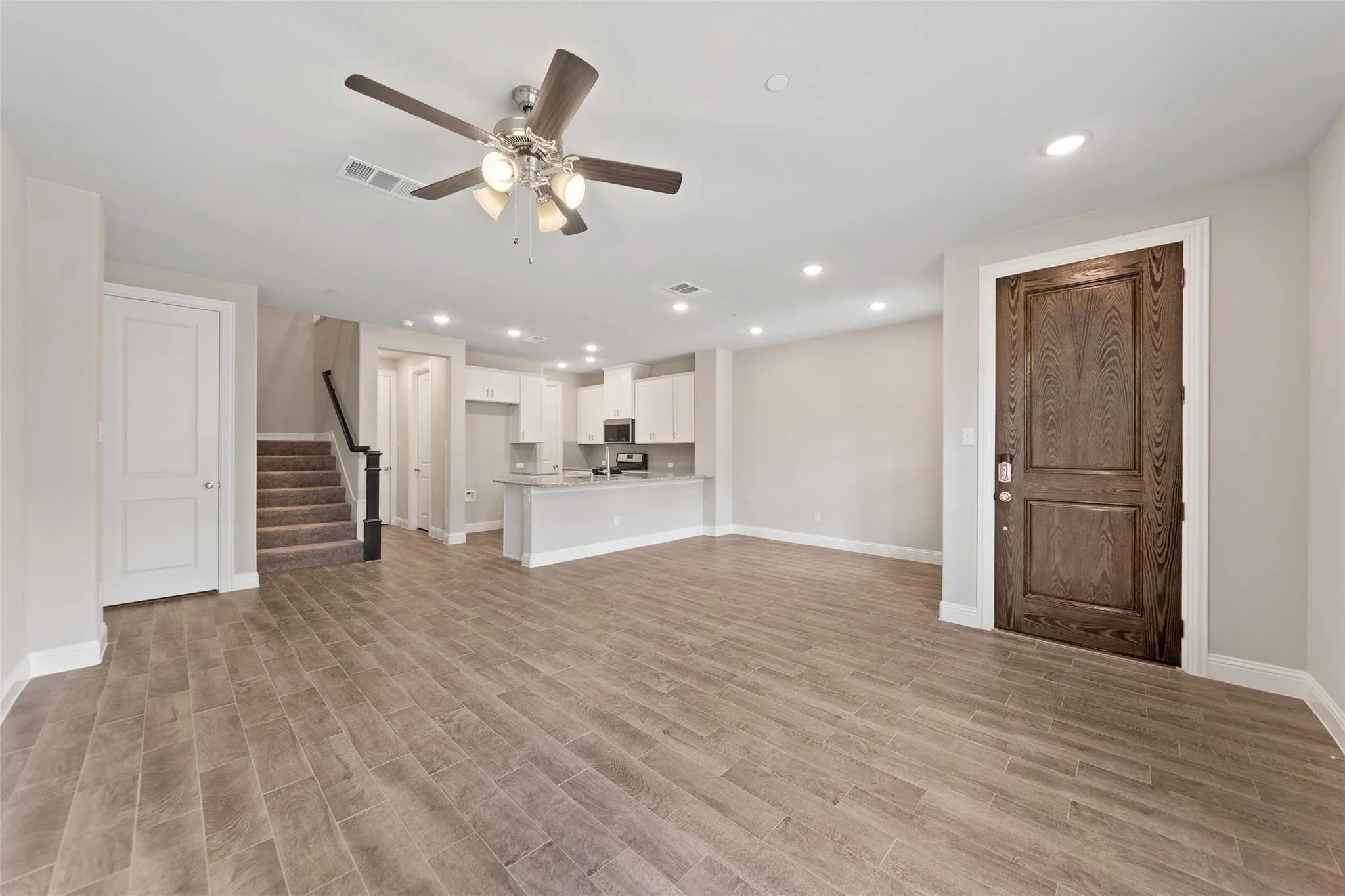 Townhouse For Rent in Collin County , 4724 Ladrillo Lane, Mc Kinney, Texas 75070, 3 Bedroom, 3 Bathroom, 2 Garage spaces, 1,721 Sqft, built in 2020, mls#21310281, Real Estate Agent in Mc Kinney, Homes For Rent in Collin county, Homes For Rent in Mc Kinney, Realtor in Mc Kinney Texas, Real Estate Brokerage Independent Realty Texas, Luminita Cordes Realtor