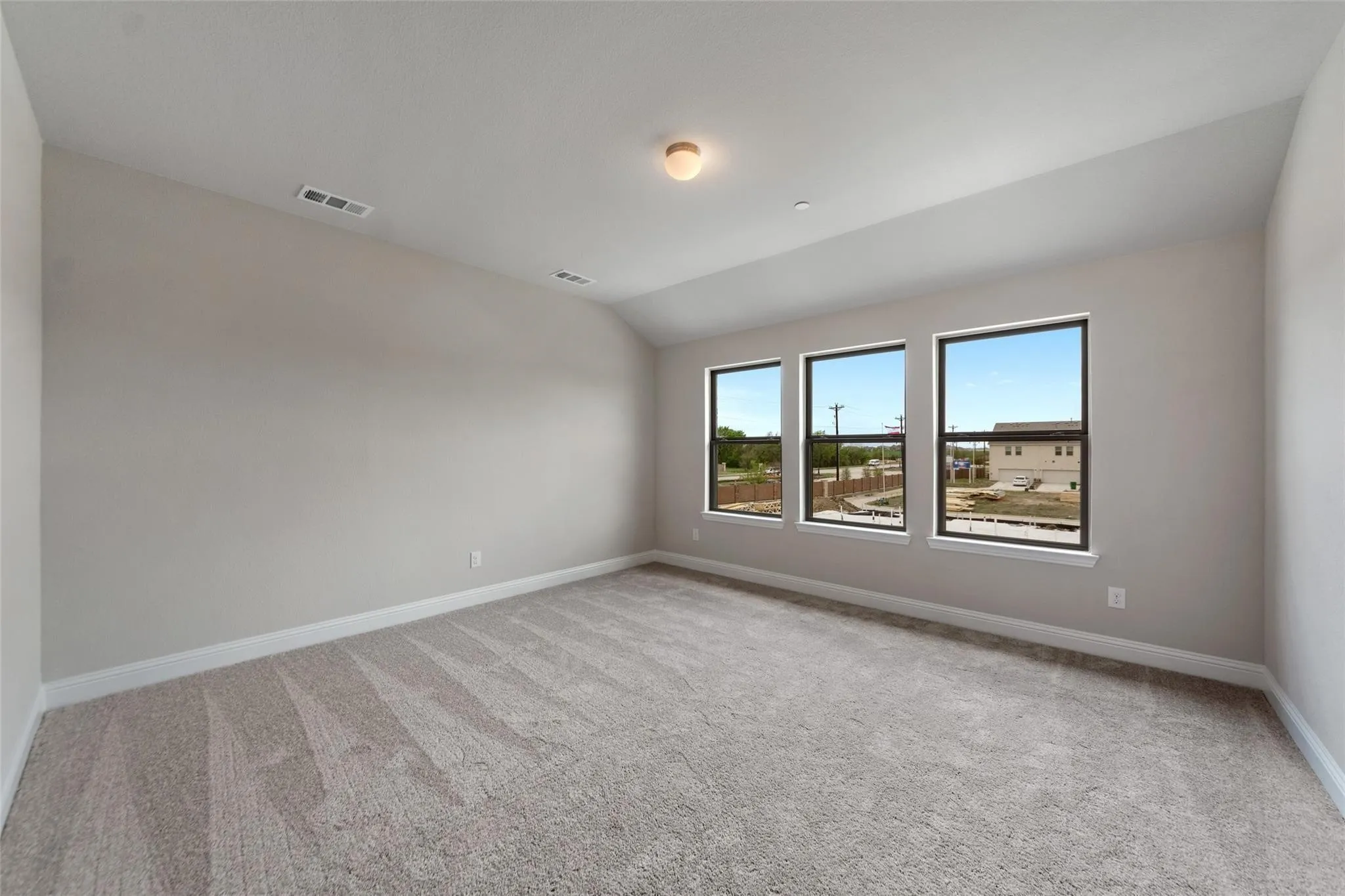 Townhouse For Rent in Collin County , 4724 Ladrillo Lane, Mc Kinney, Texas 75070, 3 Bedroom, 3 Bathroom, 2 Garage spaces, 1,721 Sqft, built in 2020, mls#21310281, Real Estate Agent in Mc Kinney, Homes For Rent in Collin county, Homes For Rent in Mc Kinney, Realtor in Mc Kinney Texas, Real Estate Brokerage Independent Realty Texas, Luminita Cordes Realtor