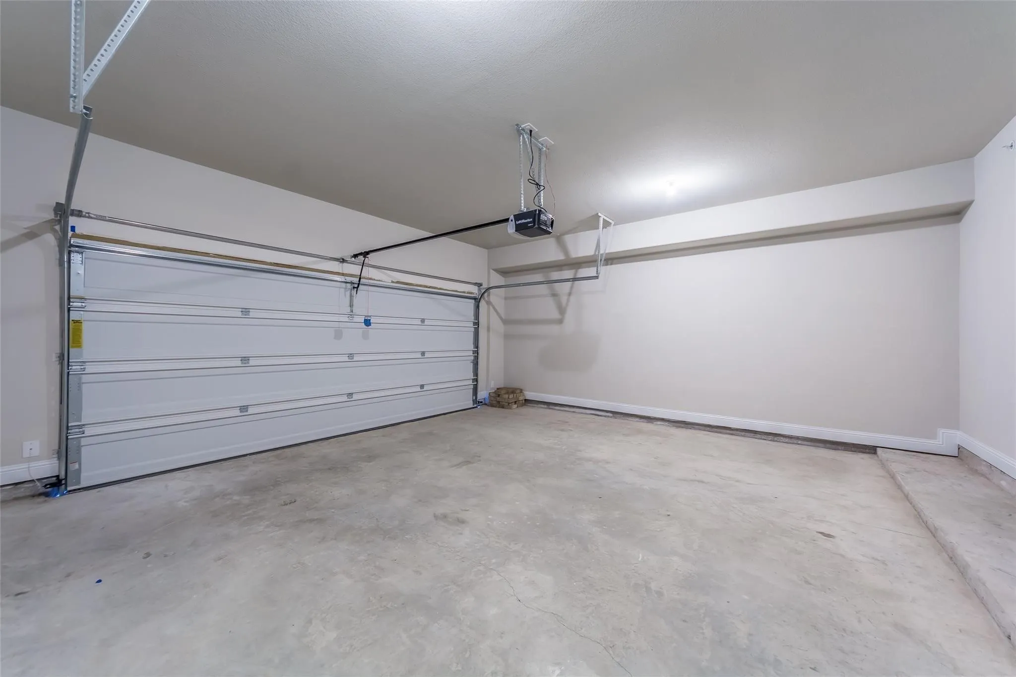 Townhouse For Rent in Collin County , 4724 Ladrillo Lane, Mc Kinney, Texas 75070, 3 Bedroom, 3 Bathroom, 2 Garage spaces, 1,721 Sqft, built in 2020, mls#21310281, Real Estate Agent in Mc Kinney, Homes For Rent in Collin county, Homes For Rent in Mc Kinney, Realtor in Mc Kinney Texas, Real Estate Brokerage Independent Realty Texas, Luminita Cordes Realtor