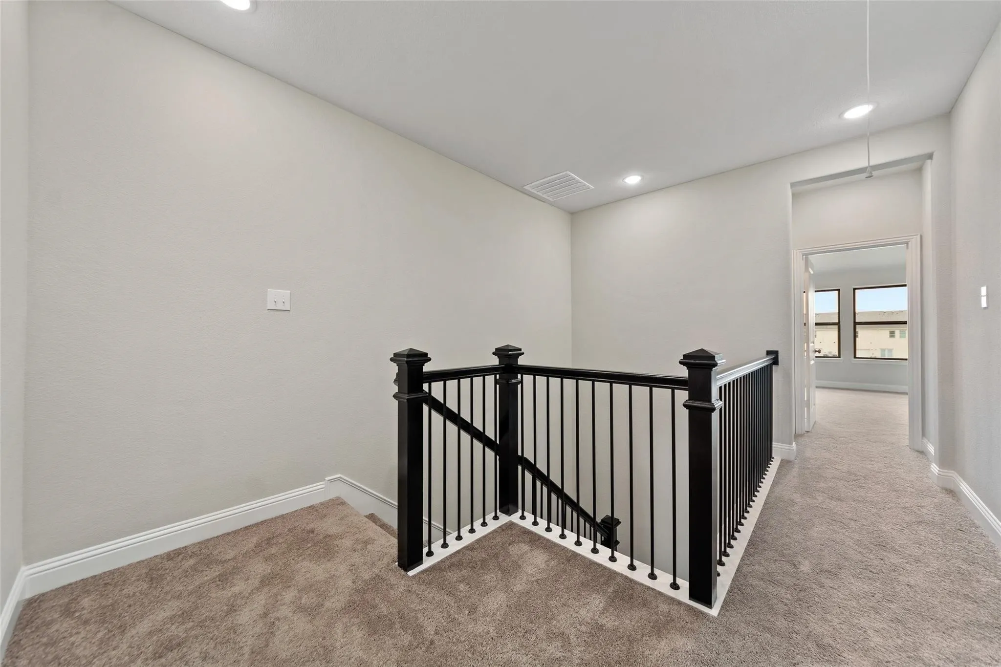 Townhouse For Rent in Collin County , 4724 Ladrillo Lane, Mc Kinney, Texas 75070, 3 Bedroom, 3 Bathroom, 2 Garage spaces, 1,721 Sqft, built in 2020, mls#21310281, Real Estate Agent in Mc Kinney, Homes For Rent in Collin county, Homes For Rent in Mc Kinney, Realtor in Mc Kinney Texas, Real Estate Brokerage Independent Realty Texas, Luminita Cordes Realtor