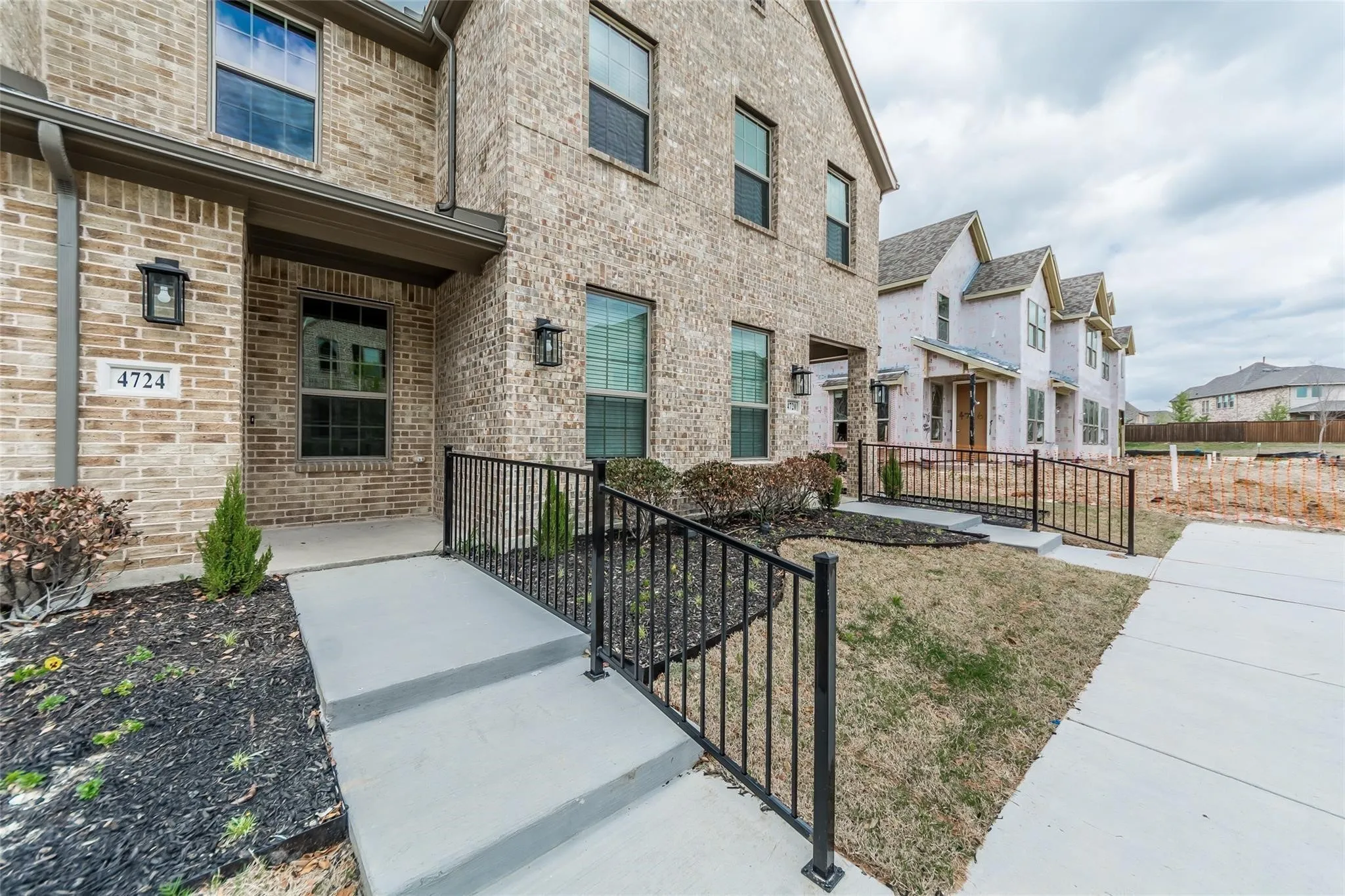Townhouse For Rent in Collin County , 4724 Ladrillo Lane, Mc Kinney, Texas 75070, 3 Bedroom, 3 Bathroom, 2 Garage spaces, 1,721 Sqft, built in 2020, mls#21310281, Real Estate Agent in Mc Kinney, Homes For Rent in Collin county, Homes For Rent in Mc Kinney, Realtor in Mc Kinney Texas, Real Estate Brokerage Independent Realty Texas, Luminita Cordes Realtor