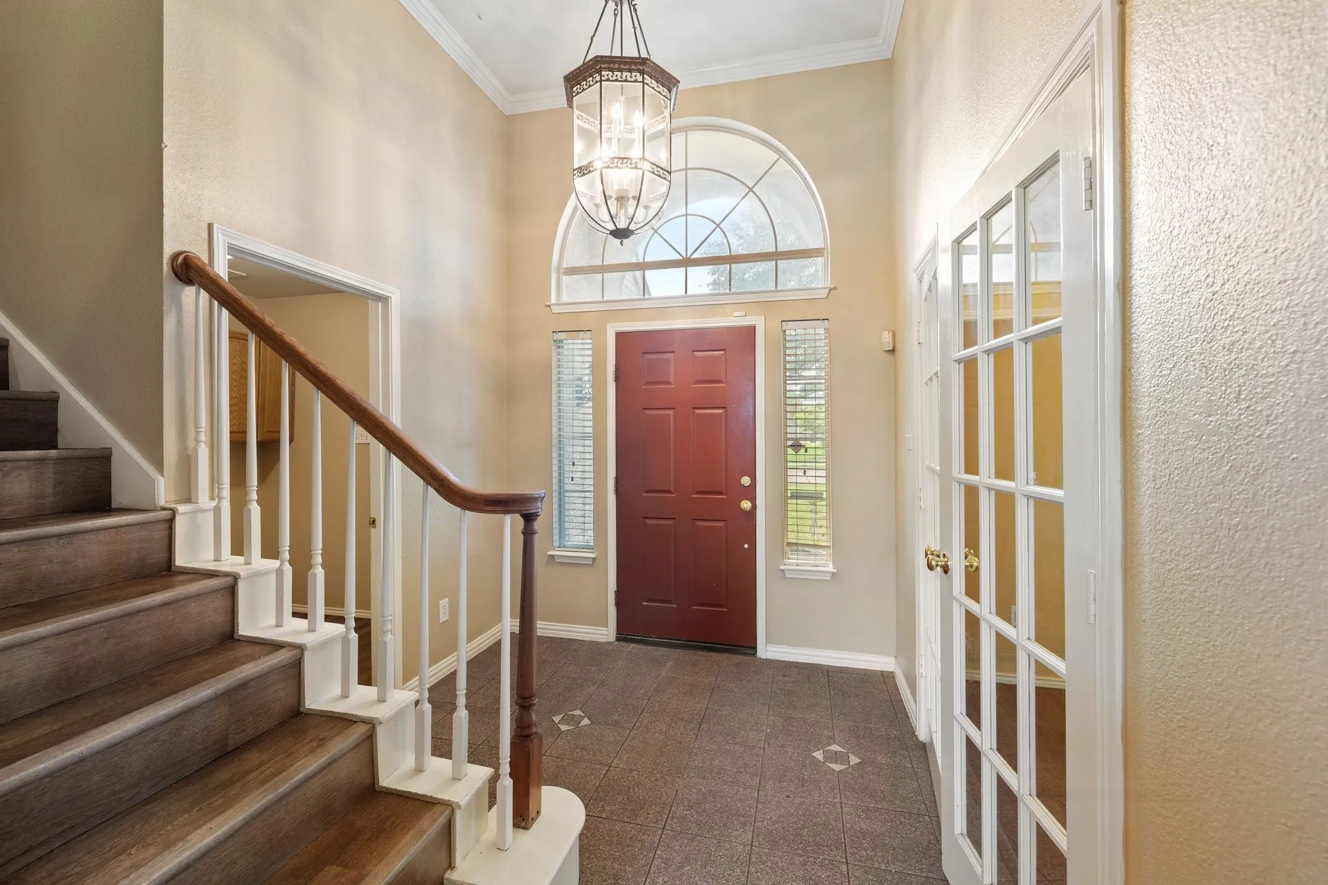 Single Family Residence For Sale in Collin County , 2301 Brookview Drive, Mc Kinney, Texas 75072, 3 Bedroom, 3 Bathroom, 2 Garage spaces, 2,360 Sqft, built in 1998, mls#21276531, Real Estate Agent in Mc Kinney, Homes For Sale in Collin county, Homes For Sale in Mc Kinney, Realtor in Mc Kinney Texas, Real Estate Brokerage Independent Realty Texas, Luminita Cordes Realtor