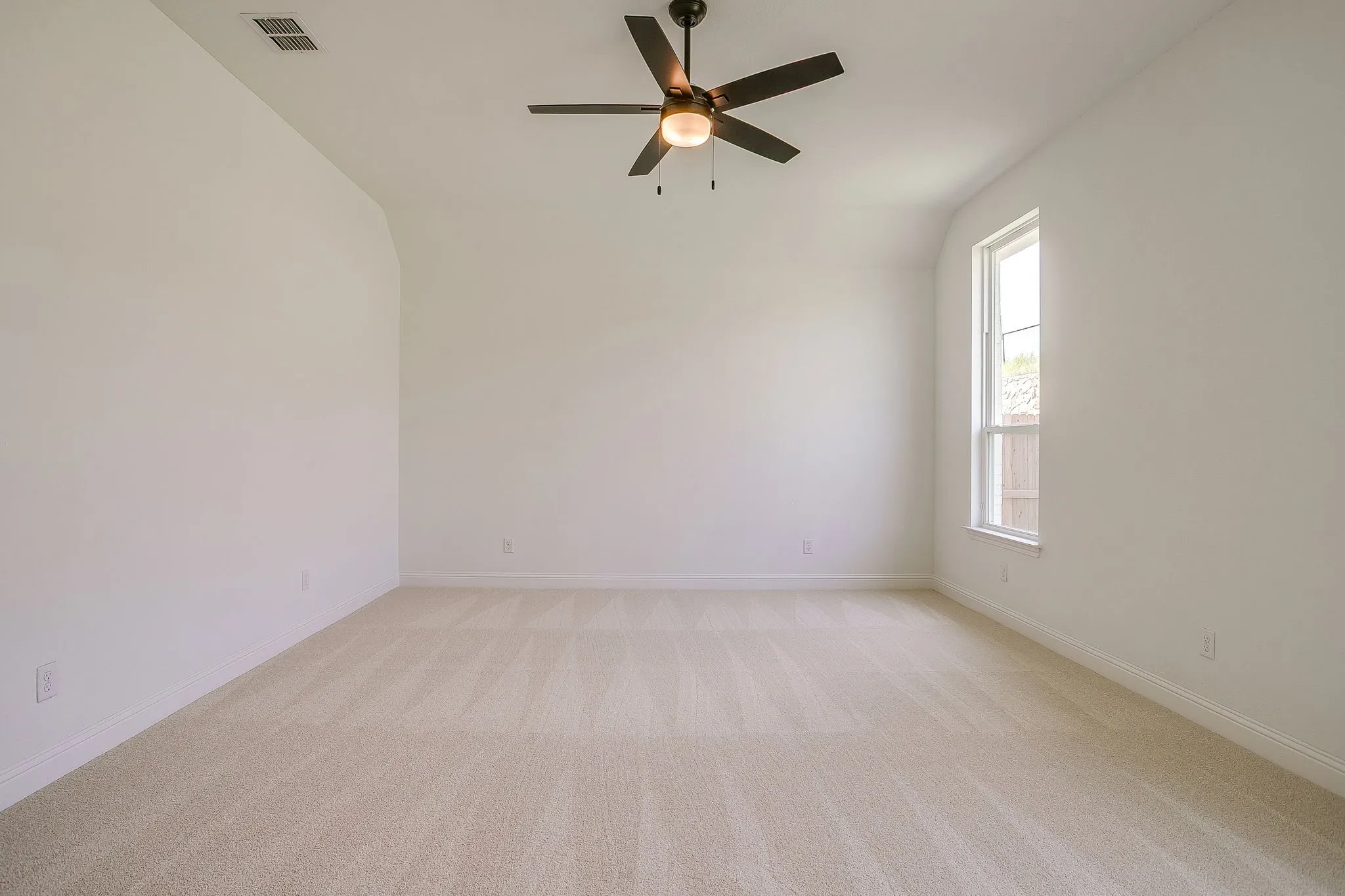 Single Family Residence For Sale in Tarrant County , 6926 Trail Rock Drive, Benbrook, Texas 76126, 4 Bedrooms, 2 Bathrooms, 2 Garage spaces, 2,155 Sqft, built in 2025, Price $533,350, mls#21310551, Real Estate Agent in Benbrook, Homes For Sale in Tarrant county, Homes For Sale in Benbrook, Realtor in Benbrook Texas, Real Estate Brokerage Independent Realty Texas, Luminita Cordes Realtor