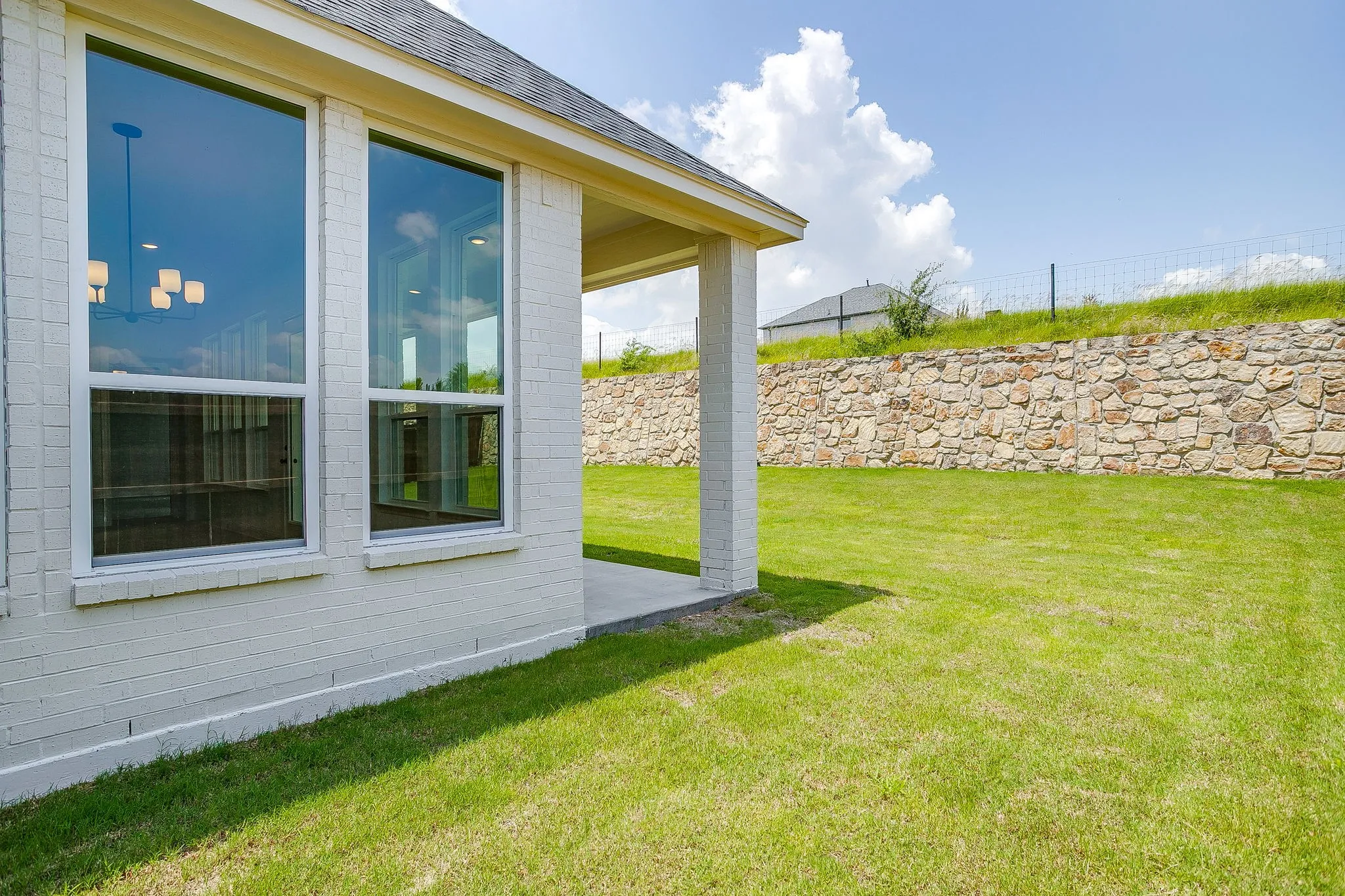 Single Family Residence For Sale in Tarrant County , 6926 Trail Rock Drive, Benbrook, Texas 76126, 4 Bedrooms, 2 Bathrooms, 2 Garage spaces, 2,155 Sqft, built in 2025, Price $533,350, mls#21310551, Real Estate Agent in Benbrook, Homes For Sale in Tarrant county, Homes For Sale in Benbrook, Realtor in Benbrook Texas, Real Estate Brokerage Independent Realty Texas, Luminita Cordes Realtor