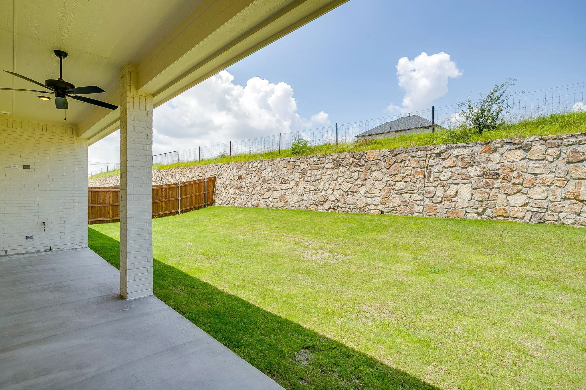 Single Family Residence For Sale in Tarrant County , 6926 Trail Rock Drive, Benbrook, Texas 76126, 4 Bedrooms, 2 Bathrooms, 2 Garage spaces, 2,155 Sqft, built in 2025, Price $533,350, mls#21310551, Real Estate Agent in Benbrook, Homes For Sale in Tarrant county, Homes For Sale in Benbrook, Realtor in Benbrook Texas, Real Estate Brokerage Independent Realty Texas, Luminita Cordes Realtor
