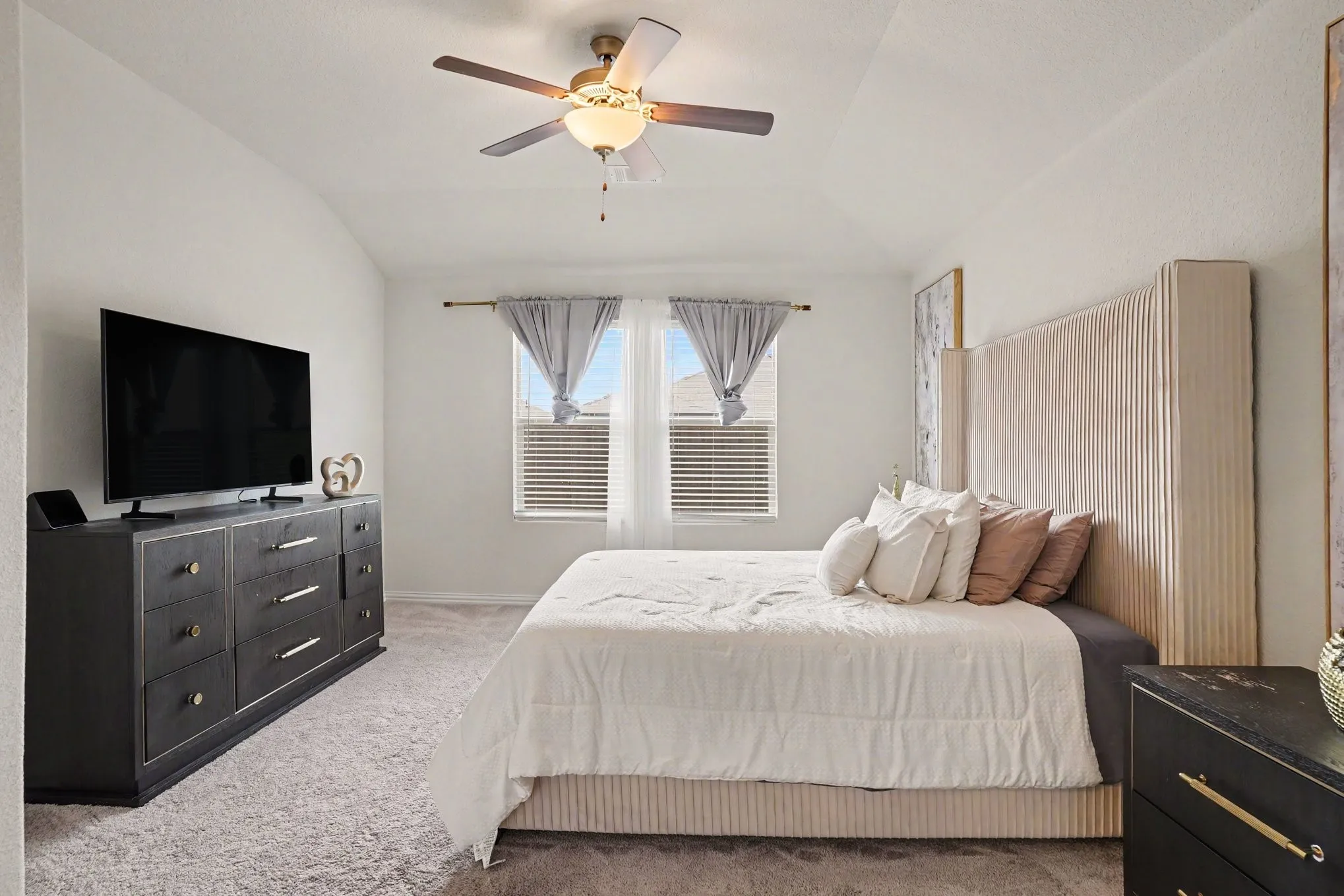 Single Family Residence For Sale in Tarrant County , 10937 Texanum Trail, Fort Worth, Texas 76108, 4 Bedroom, 2 Bathroom, 2 Garage spaces, 1,757 Sqft, built in 2023, mls#21304432, Real Estate Agent in Fort Worth, Homes For Sale in Tarrant county, Homes For Sale in Fort Worth, Realtor in Fort Worth Texas, Real Estate Brokerage Independent Realty Texas, Luminita Cordes Realtor