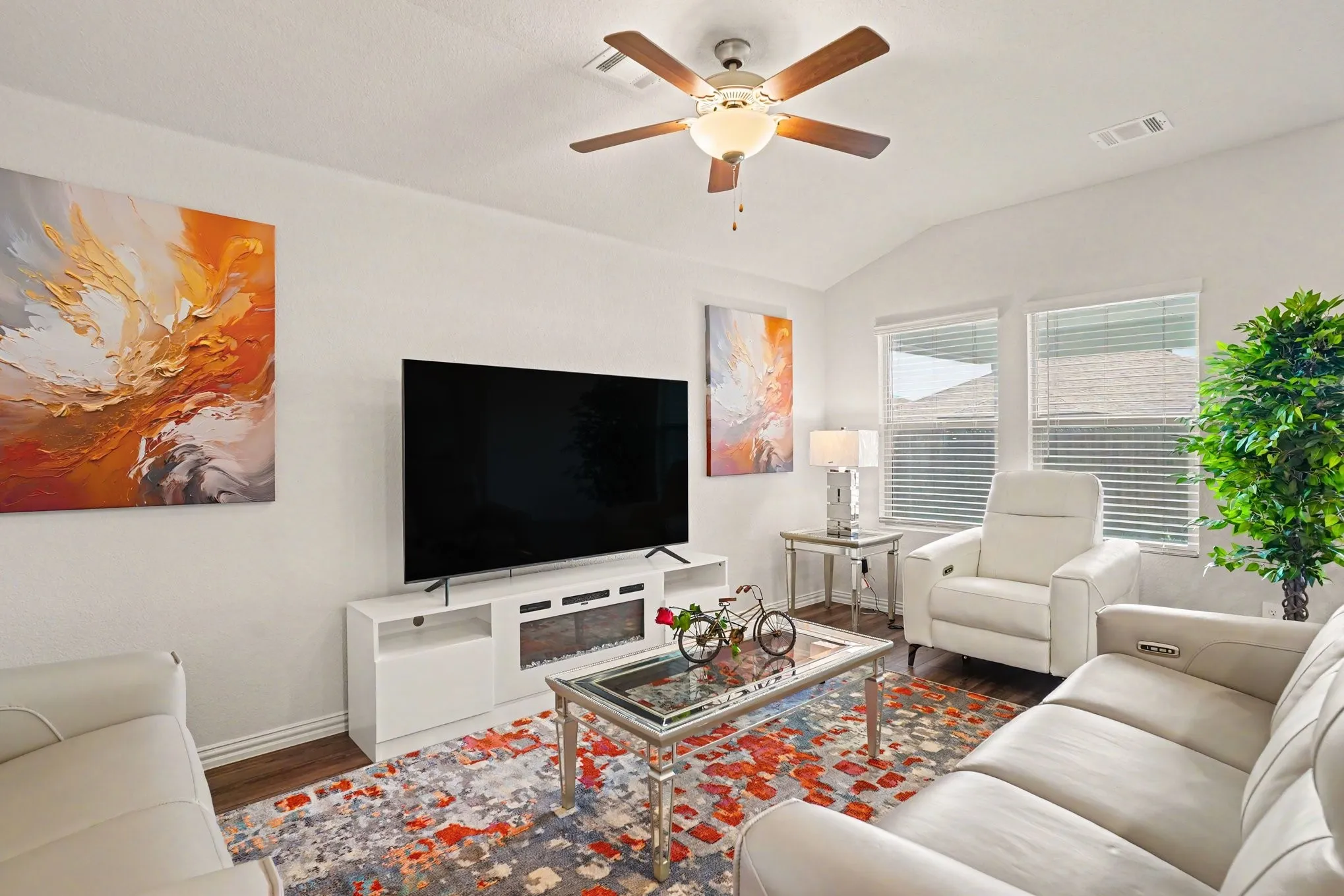 Single Family Residence For Sale in Tarrant County , 10937 Texanum Trail, Fort Worth, Texas 76108, 4 Bedroom, 2 Bathroom, 2 Garage spaces, 1,757 Sqft, built in 2023, mls#21304432, Real Estate Agent in Fort Worth, Homes For Sale in Tarrant county, Homes For Sale in Fort Worth, Realtor in Fort Worth Texas, Real Estate Brokerage Independent Realty Texas, Luminita Cordes Realtor