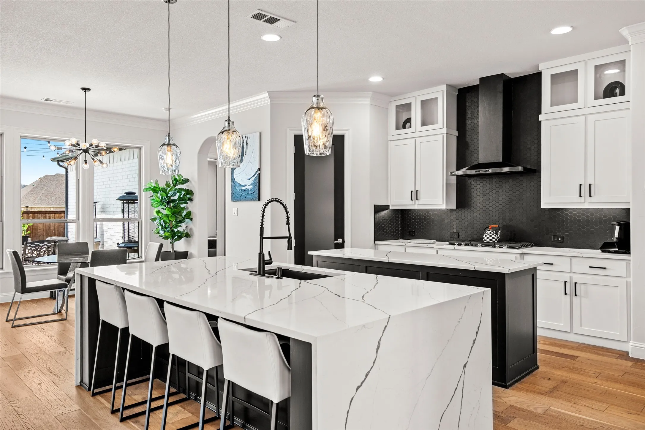 Single Family Residence For Sale in Collin County , 601 Sunbury Lane, Prosper, Texas 75078, 5 Bedroom, 3 Bathroom, 3 Garage spaces, 3,342 Sqft, built in 2018, mls#21310505, Real Estate Agent in Prosper, Homes For Sale in Collin county, Homes For Sale in Prosper, Realtor in Prosper Texas, Real Estate Brokerage Independent Realty Texas, Luminita Cordes Realtor