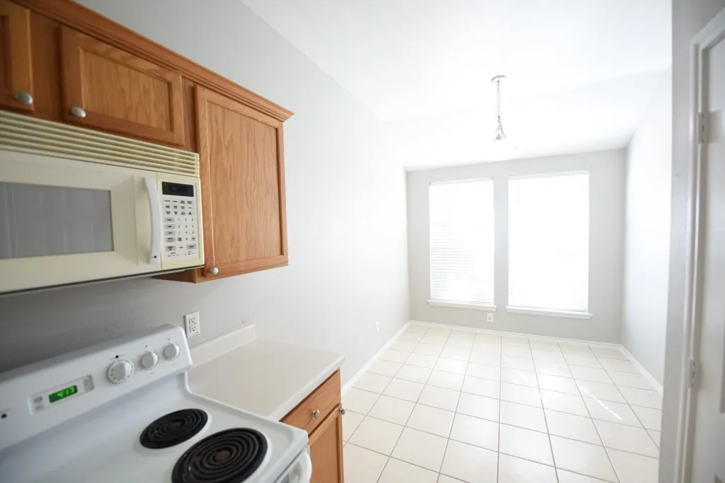 Single Family Residence For Rent in Collin County , 421 Stanley Falls Drive, Anna, Texas 75409, 3 Bedroom, 3 Bathroom, 2 Garage spaces, 1,672 Sqft, built in 2004, mls#21310550, Real Estate Agent in Anna, Homes For Rent in Collin county, Homes For Rent in Anna, Realtor in Anna Texas, Real Estate Brokerage Independent Realty Texas, Luminita Cordes Realtor