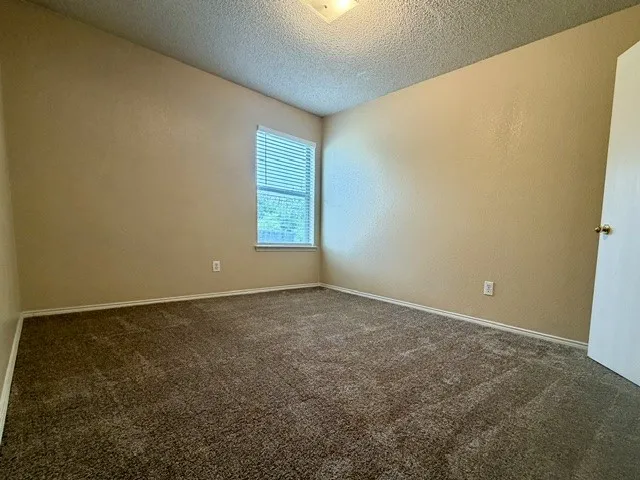 Single Family Residence For Rent in Tarrant County , 12333 Silver Mist Trail, Fort Worth, Texas 76028, 3 Bedroom, 2 Bathroom, 2 Garage spaces, 1,750 Sqft, built in 2003, mls#21310566, Real Estate Agent in Fort Worth, Homes For Rent in Tarrant county, Homes For Rent in Fort Worth, Realtor in Fort Worth Texas, Real Estate Brokerage Independent Realty Texas, Luminita Cordes Realtor