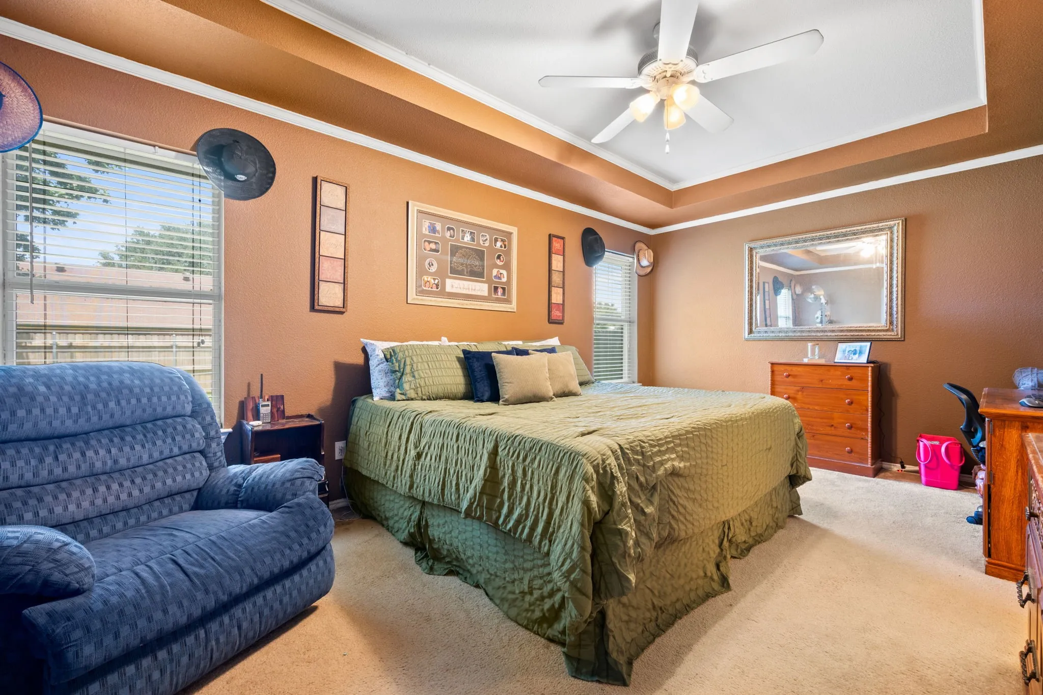 Single Family Residence For Sale in Hood County , 1510 Berry Patch Lane, Granbury, Texas 76048, 3 Bedroom, 2 Bathroom, 2 Garage spaces, 1,462 Sqft, built in 1998, mls#21310552, Real Estate Agent in Granbury, Homes For Sale in Hood county, Homes For Sale in Granbury, Realtor in Granbury Texas, Real Estate Brokerage Independent Realty Texas, Luminita Cordes Realtor