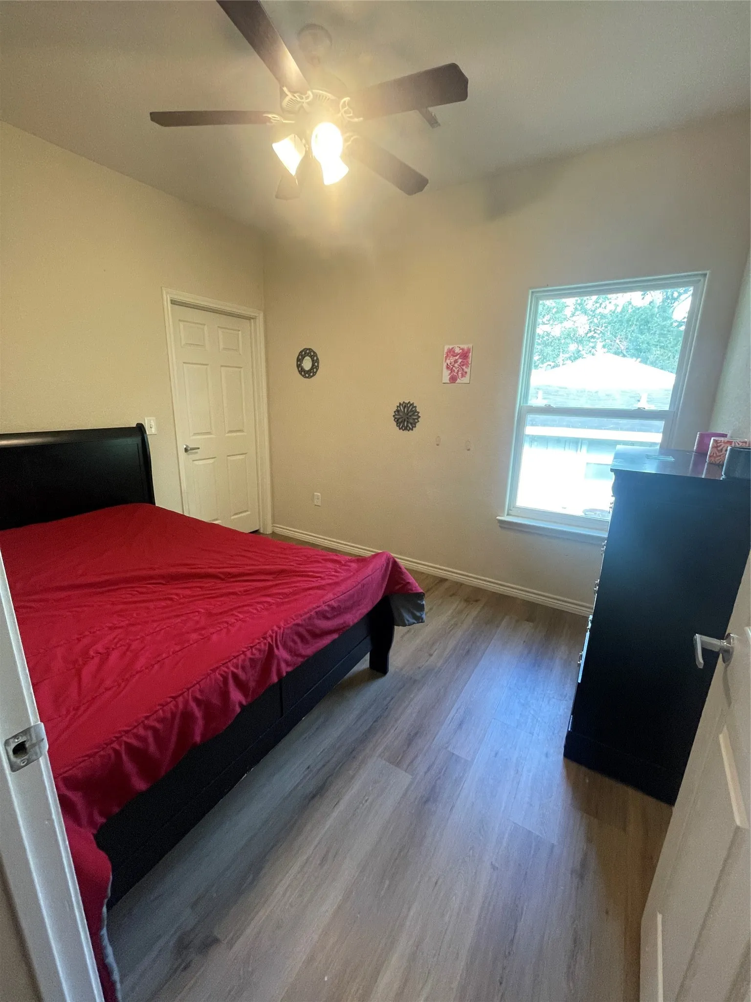 Single Family Residence For Sale in Jefferson (TX) County , 5335 Bettes Lane, Beaumont, Texas 77708, 4 Bedroom, 2 Bathroom, Garage spaces, 1,424 Sqft, built in 2021, mls#21310602, Real Estate Agent in Beaumont, Homes For Sale in Jefferson (TX) county, Homes For Sale in Beaumont, Realtor in Beaumont Texas, Real Estate Brokerage Independent Realty Texas, Luminita Cordes Realtor