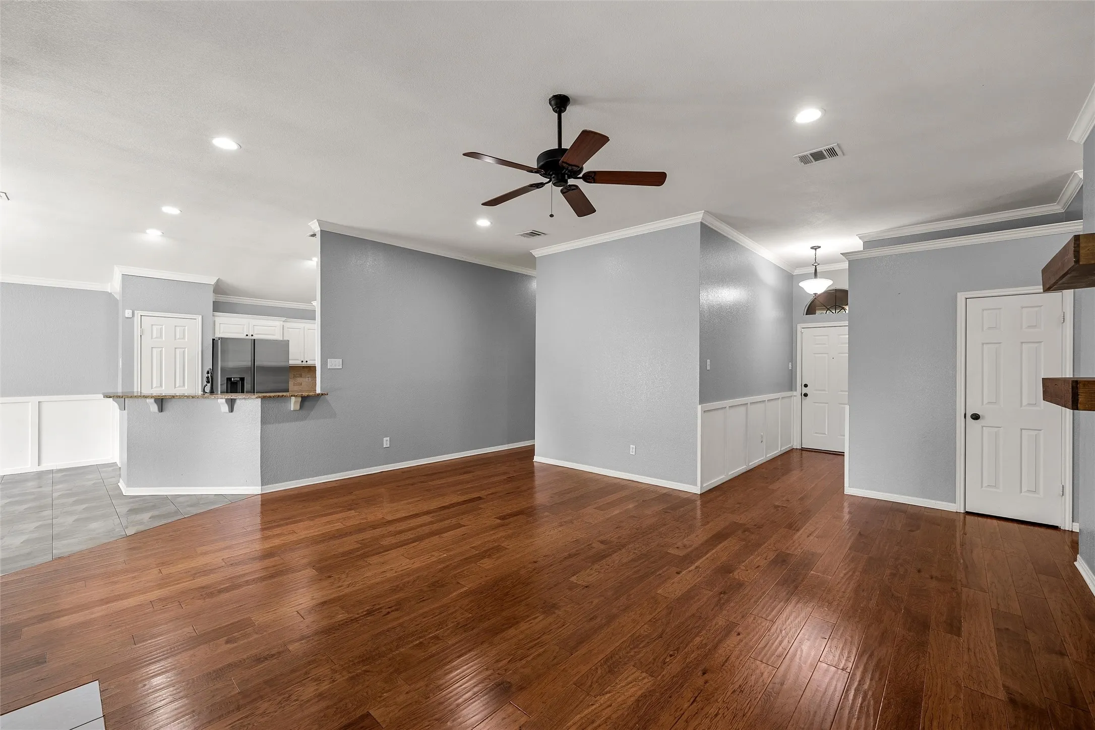 Single Family Residence For Sale in Mc Lennan County , 10604 Sierra West Drive, Waco, Texas 76712, 4 Bedrooms, 2 Bathrooms, 2 Garage spaces, 1,708 Sqft, built in 1995, Price $319,900, mls#21310127, Real Estate Agent in Waco, Homes For Sale in Mc Lennan county, Homes For Sale in Waco, Realtor in Waco Texas, Real Estate Brokerage Independent Realty Texas, Luminita Cordes Realtor