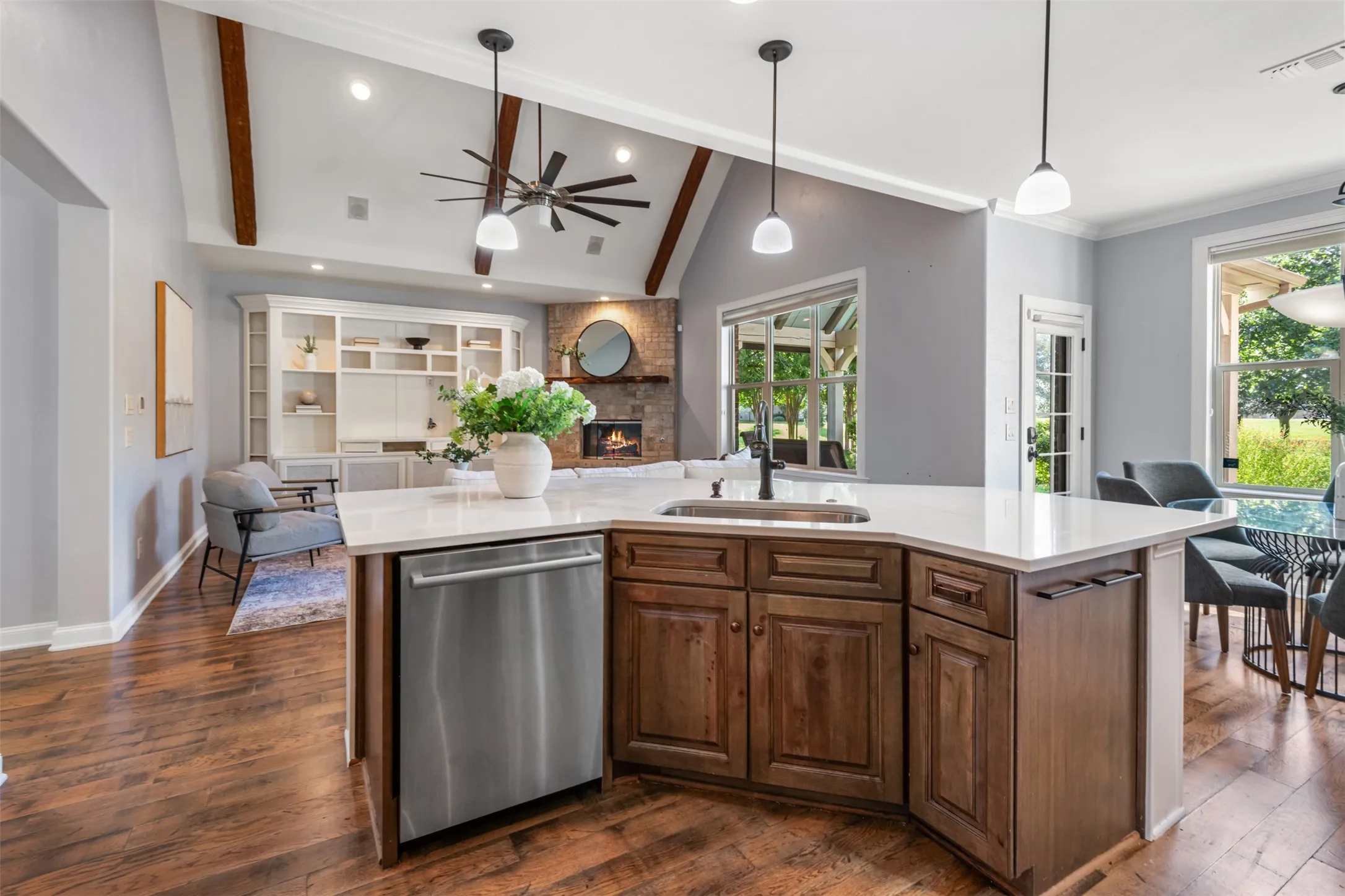 Single Family Residence For Sale in Denton County , 1085 Timber Ridge Trail, Cross Roads, Texas 76227, 4 Bedroom, 4 Bathroom, 3 Garage spaces, 3,298 Sqft, built in 2007, mls#21310297, Real Estate Agent in Cross Roads, Homes For Sale in Denton county, Homes For Sale in Cross Roads, Realtor in Cross Roads Texas, Real Estate Brokerage Independent Realty Texas, Luminita Cordes Realtor