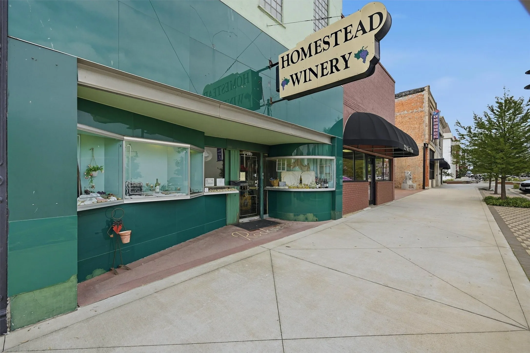 Business For Sale in Grayson County , 220 W Main Street, Denison, Texas 75020, 0, 0, Garage spaces, 0 Sqft, built in 1900, Price $525,000, mls#21309222, Real Estate Agent in Denison, Homes For Sale in Grayson county, Homes For Sale in Denison, Realtor in Denison Texas, Real Estate Brokerage Independent Realty Texas, Luminita Cordes Realtor