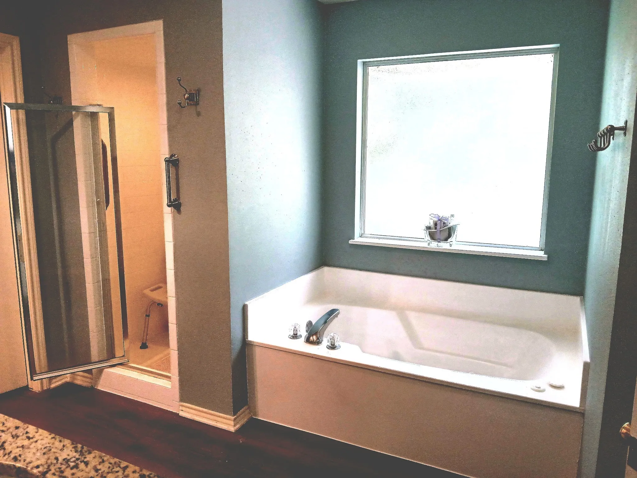 Single Family Residence For Sale in Wise County , 357 Kellys Circle, Runaway Bay, Texas 76426, 4 Bedroom, 3 Bathroom, 2 Garage spaces, 3,140 Sqft, built in 1992, mls#21310632, Real Estate Agent in Runaway Bay, Homes For Sale in Wise county, Homes For Sale in Runaway Bay, Realtor in Runaway Bay Texas, Real Estate Brokerage Independent Realty Texas, Luminita Cordes Realtor
