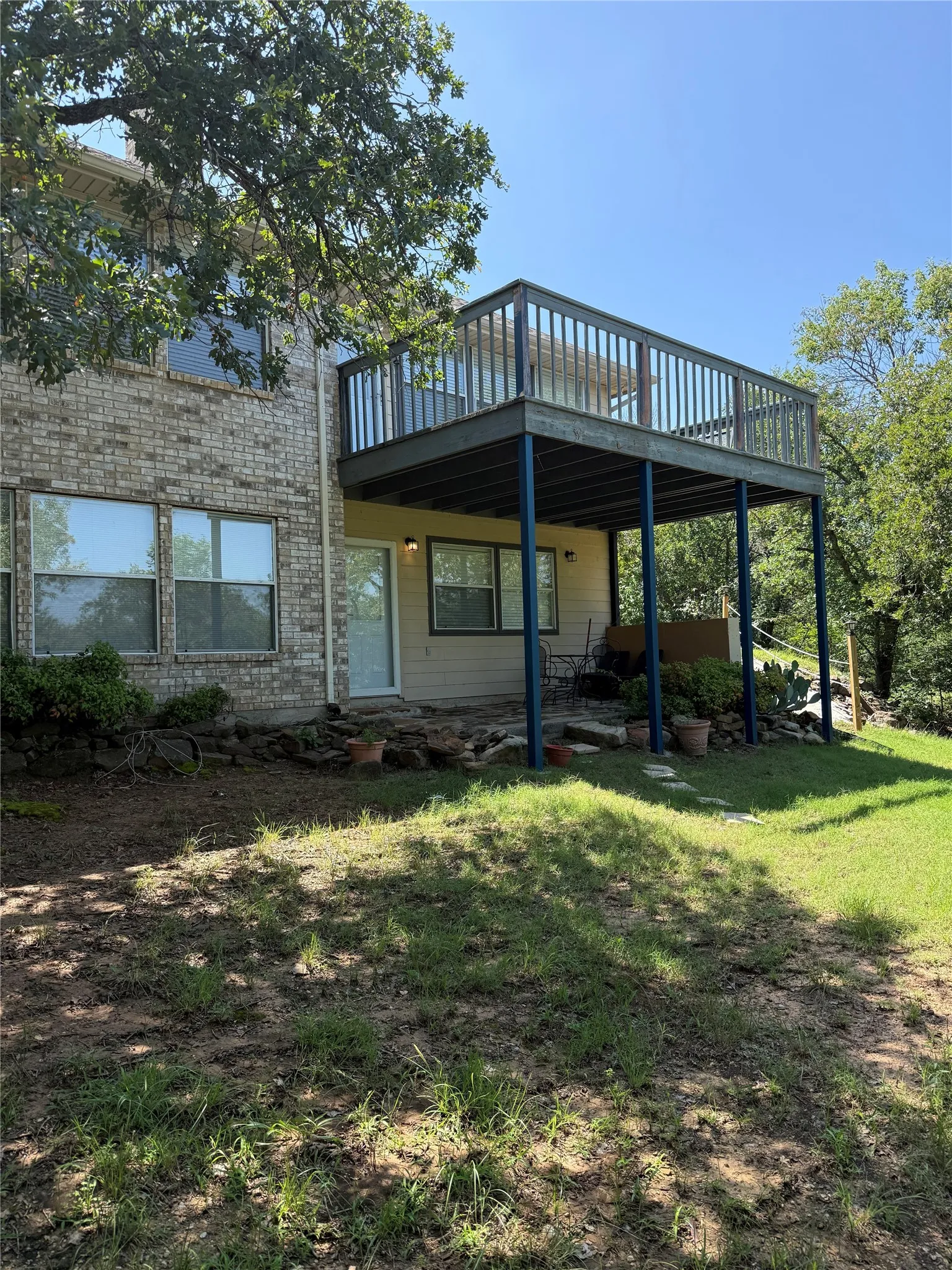 Single Family Residence For Sale in Wise County , 357 Kellys Circle, Runaway Bay, Texas 76426, 4 Bedroom, 3 Bathroom, 2 Garage spaces, 3,140 Sqft, built in 1992, mls#21310632, Real Estate Agent in Runaway Bay, Homes For Sale in Wise county, Homes For Sale in Runaway Bay, Realtor in Runaway Bay Texas, Real Estate Brokerage Independent Realty Texas, Luminita Cordes Realtor
