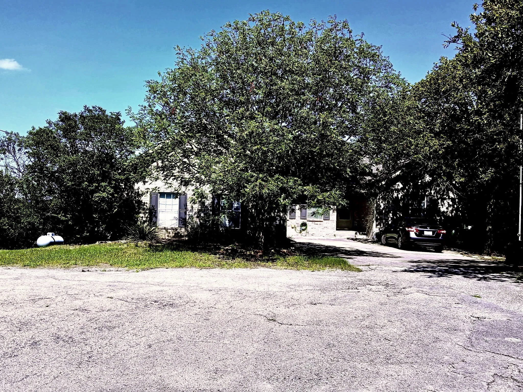 Single Family Residence For Sale in Wise County , 357 Kellys Circle, Runaway Bay, Texas 76426, 4 Bedroom, 3 Bathroom, 2 Garage spaces, 3,140 Sqft, built in 1992, mls#21310632, Real Estate Agent in Runaway Bay, Homes For Sale in Wise county, Homes For Sale in Runaway Bay, Realtor in Runaway Bay Texas, Real Estate Brokerage Independent Realty Texas, Luminita Cordes Realtor