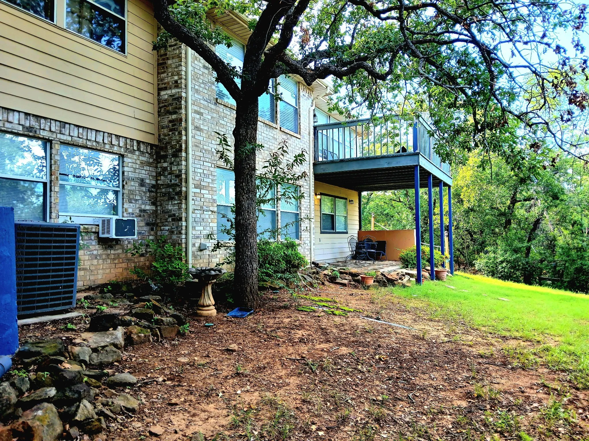 Single Family Residence For Sale in Wise County , 357 Kellys Circle, Runaway Bay, Texas 76426, 4 Bedroom, 3 Bathroom, 2 Garage spaces, 3,140 Sqft, built in 1992, mls#21310632, Real Estate Agent in Runaway Bay, Homes For Sale in Wise county, Homes For Sale in Runaway Bay, Realtor in Runaway Bay Texas, Real Estate Brokerage Independent Realty Texas, Luminita Cordes Realtor
