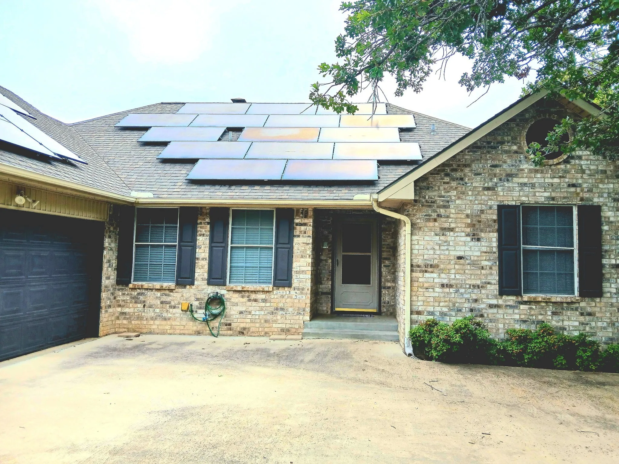 Single Family Residence For Sale in Wise County , 357 Kellys Circle, Runaway Bay, Texas 76426, 4 Bedroom, 3 Bathroom, 2 Garage spaces, 3,140 Sqft, built in 1992, mls#21310632, Real Estate Agent in Runaway Bay, Homes For Sale in Wise county, Homes For Sale in Runaway Bay, Realtor in Runaway Bay Texas, Real Estate Brokerage Independent Realty Texas, Luminita Cordes Realtor
