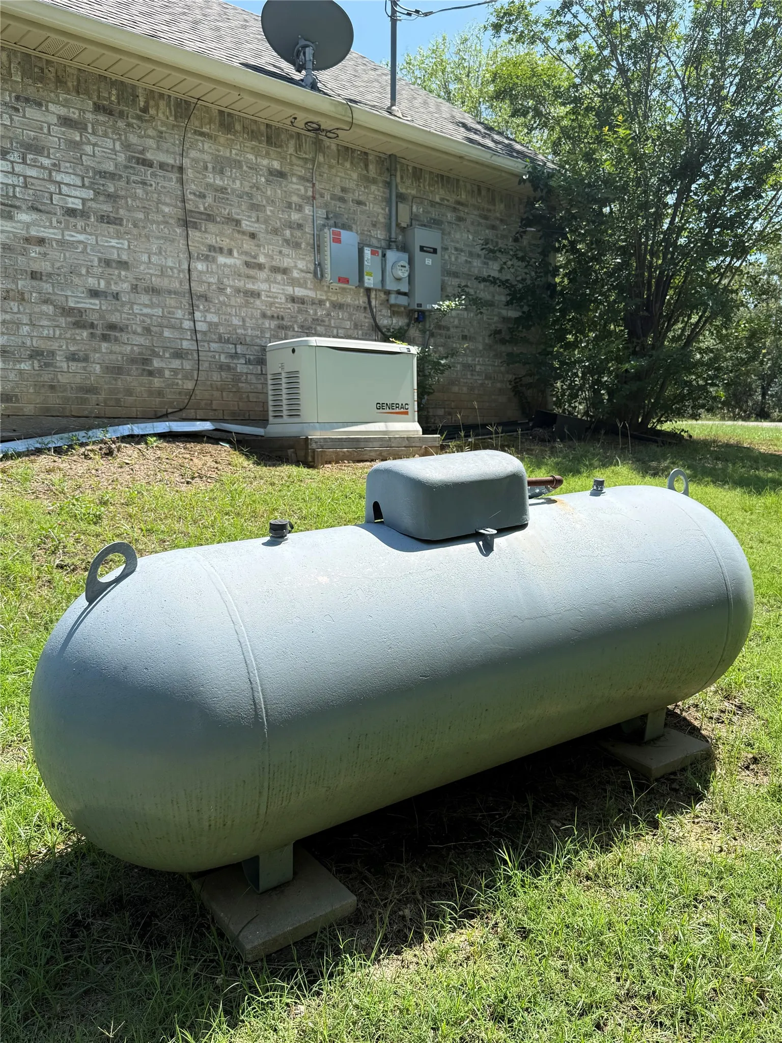 Single Family Residence For Sale in Wise County , 357 Kellys Circle, Runaway Bay, Texas 76426, 4 Bedroom, 3 Bathroom, 2 Garage spaces, 3,140 Sqft, built in 1992, mls#21310632, Real Estate Agent in Runaway Bay, Homes For Sale in Wise county, Homes For Sale in Runaway Bay, Realtor in Runaway Bay Texas, Real Estate Brokerage Independent Realty Texas, Luminita Cordes Realtor