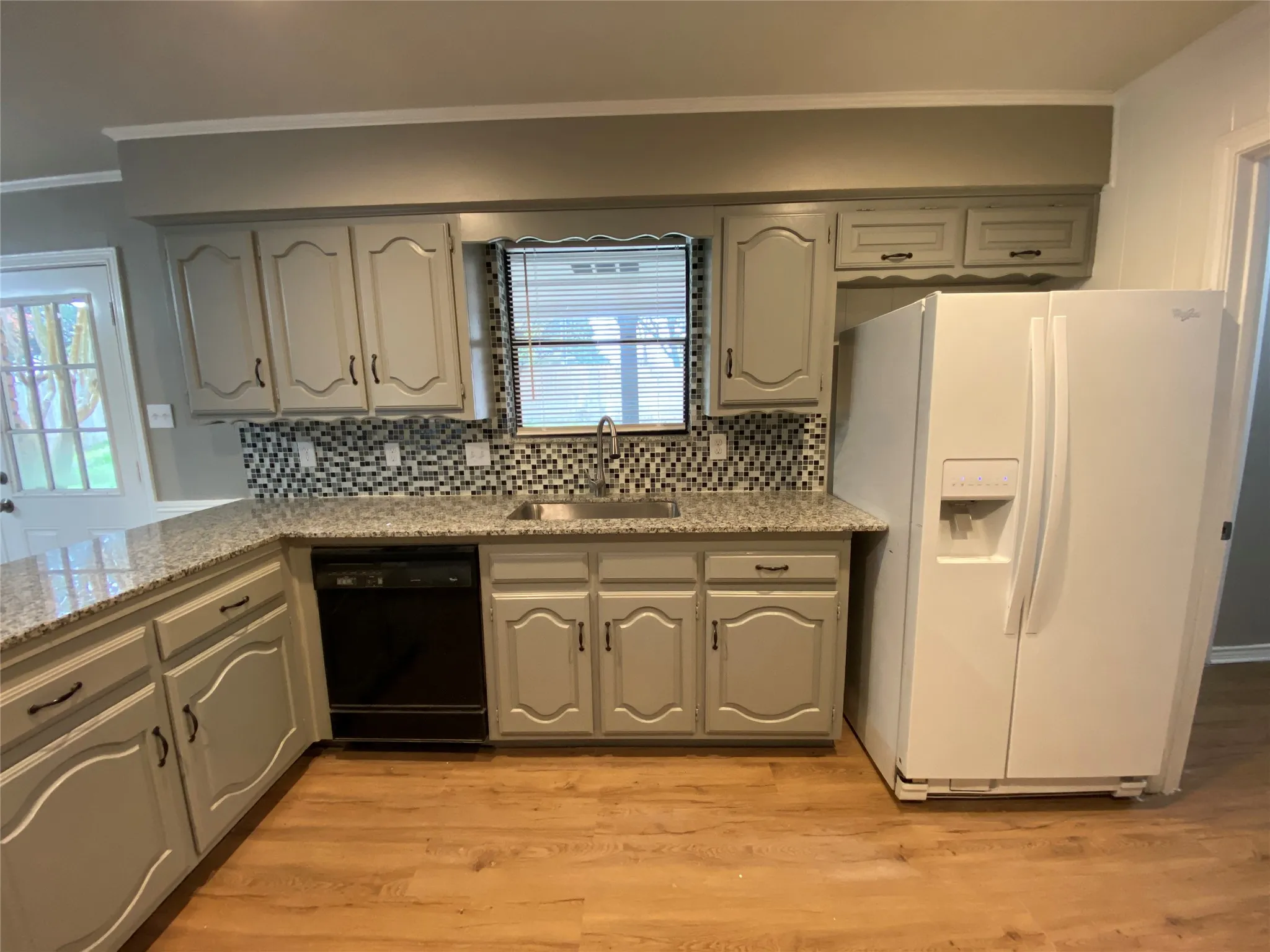 Single Family Residence For Rent in Rockwall County , 307 Wildwood Lane, Rockwall, Texas 75087, 3 Bedroom, 2 Bathroom, 2 Garage spaces, 1,740 Sqft, built in 1985, mls#21310686, Real Estate Agent in Rockwall, Homes For Rent in Rockwall county, Homes For Rent in Rockwall, Realtor in Rockwall Texas, Real Estate Brokerage Independent Realty Texas, Luminita Cordes Realtor