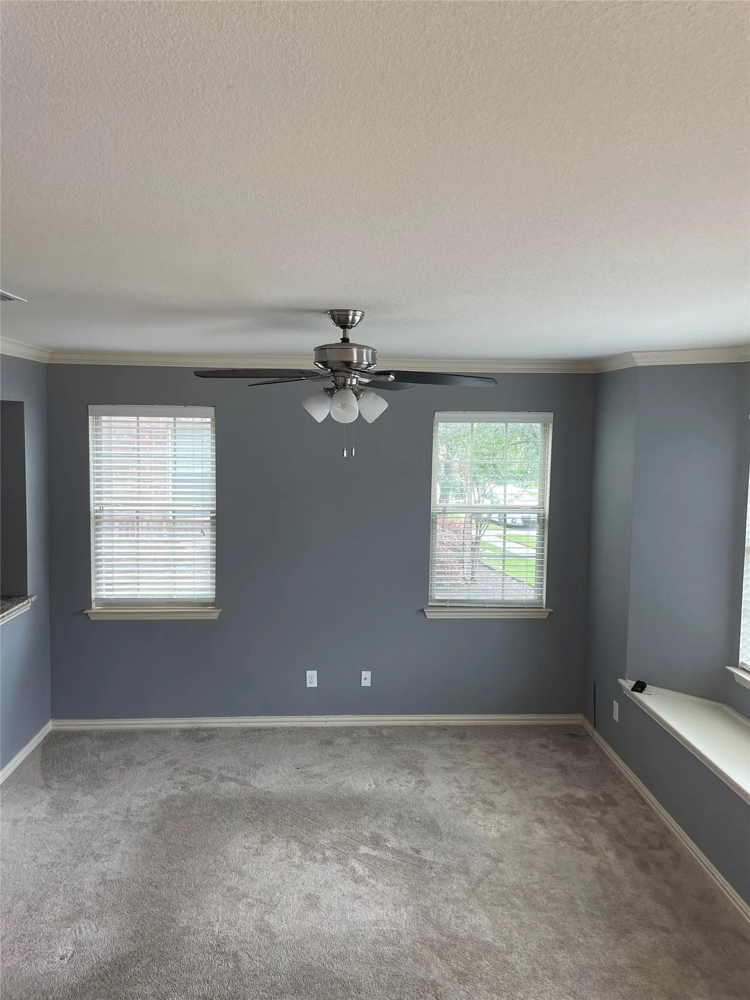 Townhouse For Rent in Tarrant County , 3049 Peyton Brook Drive, Fort Worth, Texas 76137, 3 Bedroom, 3 Bathroom, 2 Garage spaces, 1,498 Sqft, built in 2014, mls#21310508, Real Estate Agent in Fort Worth, Homes For Rent in Tarrant county, Homes For Rent in Fort Worth, Realtor in Fort Worth Texas, Real Estate Brokerage Independent Realty Texas, Luminita Cordes Realtor
