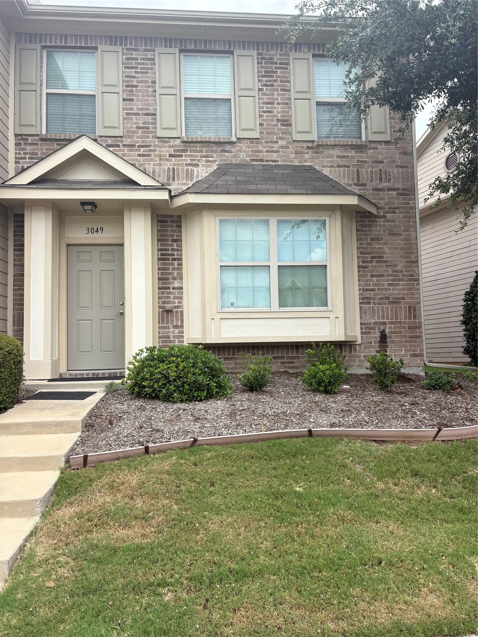 Townhouse For Rent in Tarrant County , 3049 Peyton Brook Drive, Fort Worth, Texas 76137, 3 Bedroom, 3 Bathroom, 2 Garage spaces, 1,498 Sqft, built in 2014, mls#21310508, Real Estate Agent in Fort Worth, Homes For Rent in Tarrant county, Homes For Rent in Fort Worth, Realtor in Fort Worth Texas, Real Estate Brokerage Independent Realty Texas, Luminita Cordes Realtor