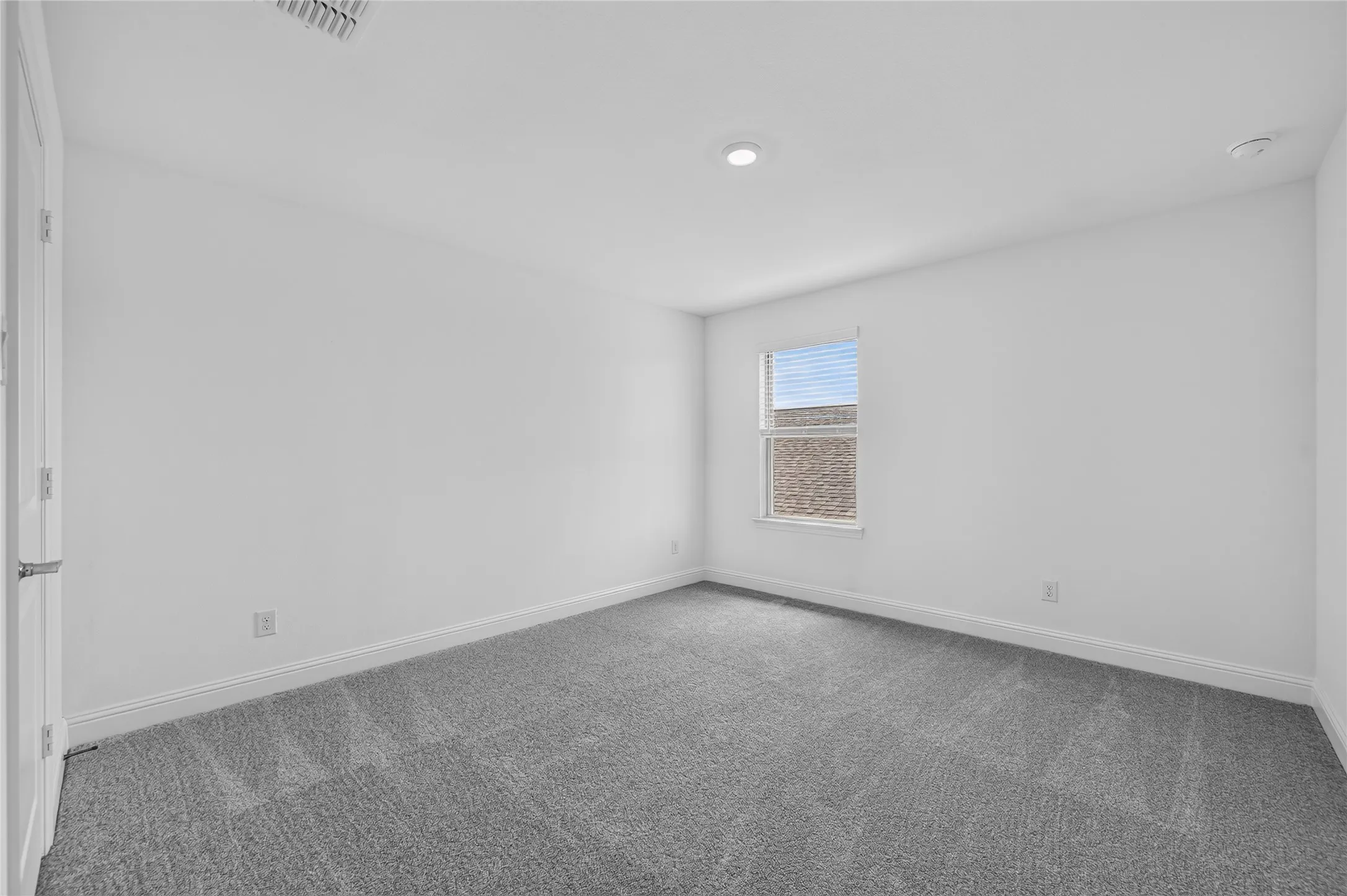 1433 Mustang Canyon Drive ~ Ready Now!