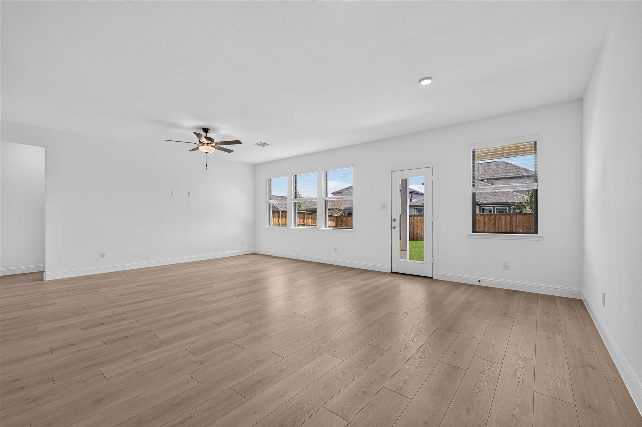 1433 Mustang Canyon Drive ~ Ready Now!