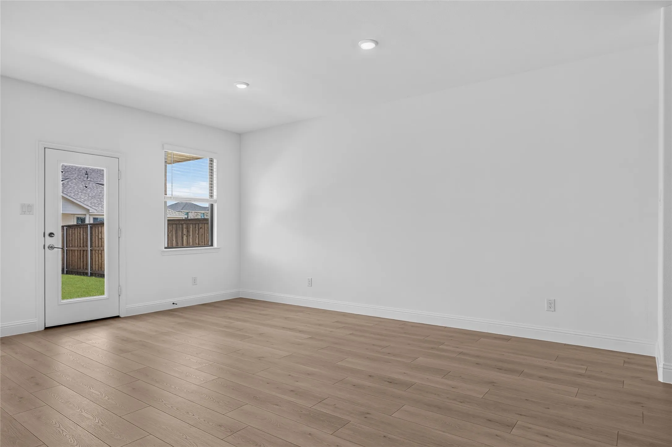 1433 Mustang Canyon Drive ~ Ready Now!