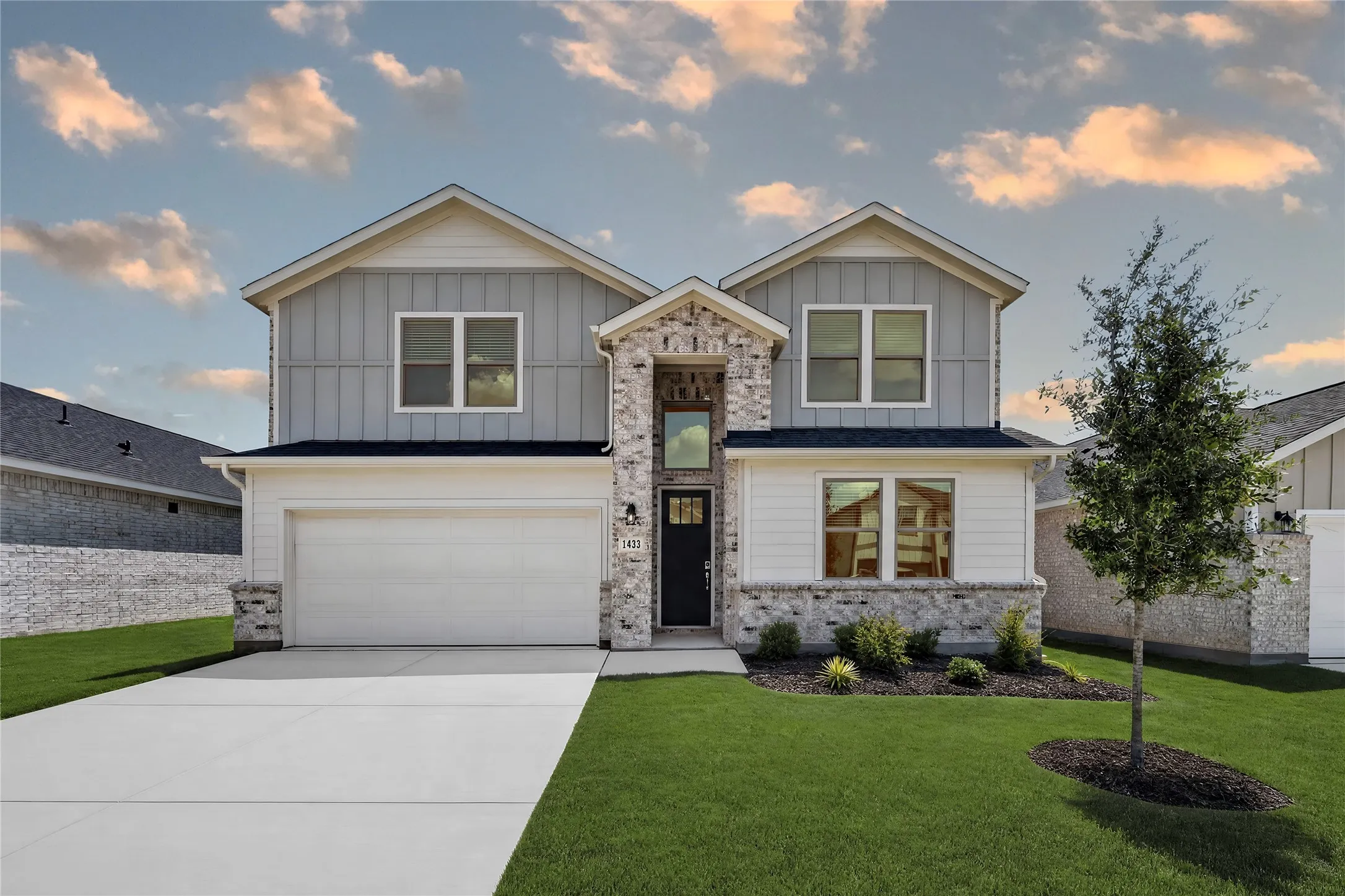 1433 Mustang Canyon Drive ~ Ready Now!