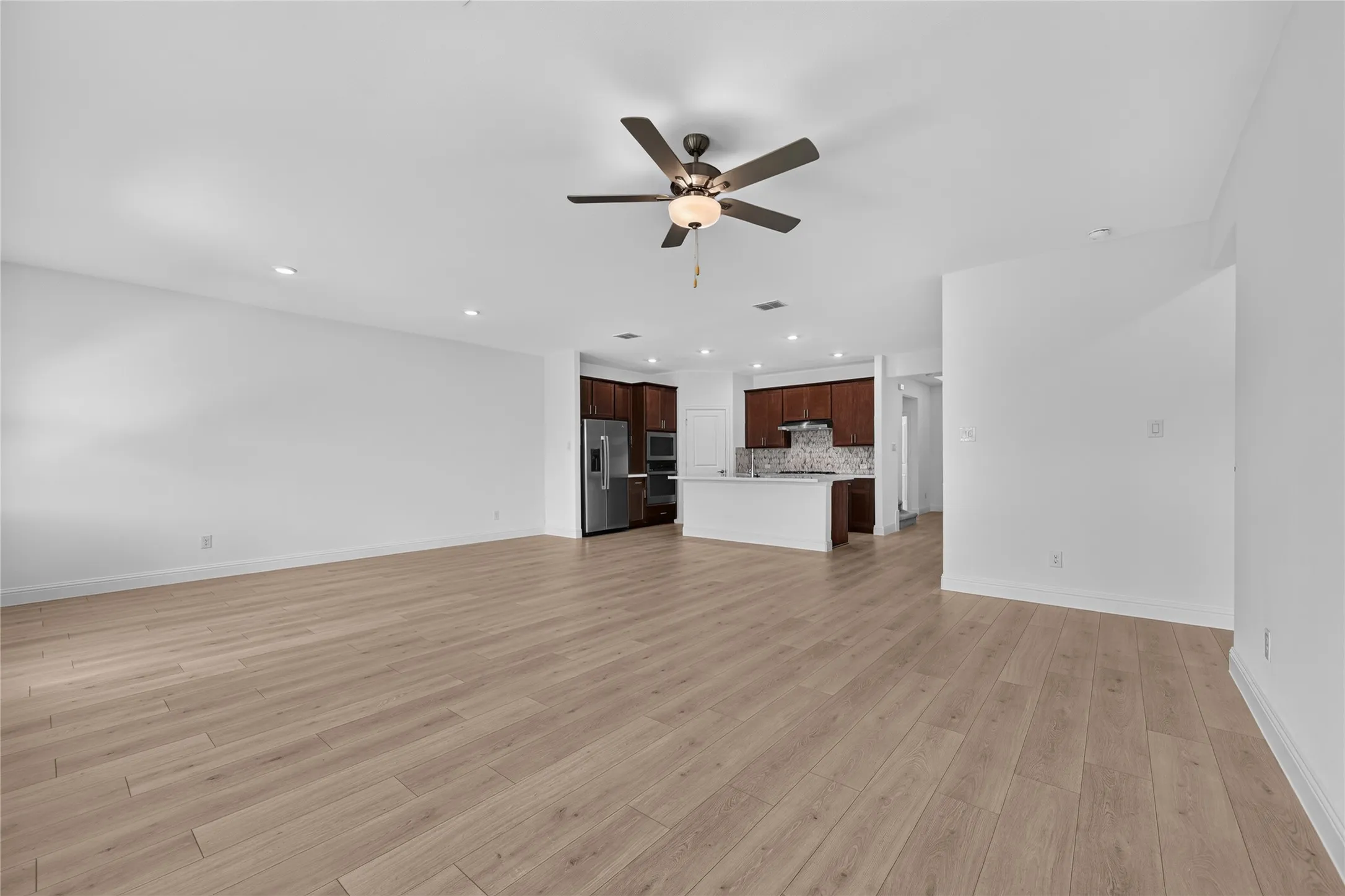 1433 Mustang Canyon Drive ~ Ready Now!