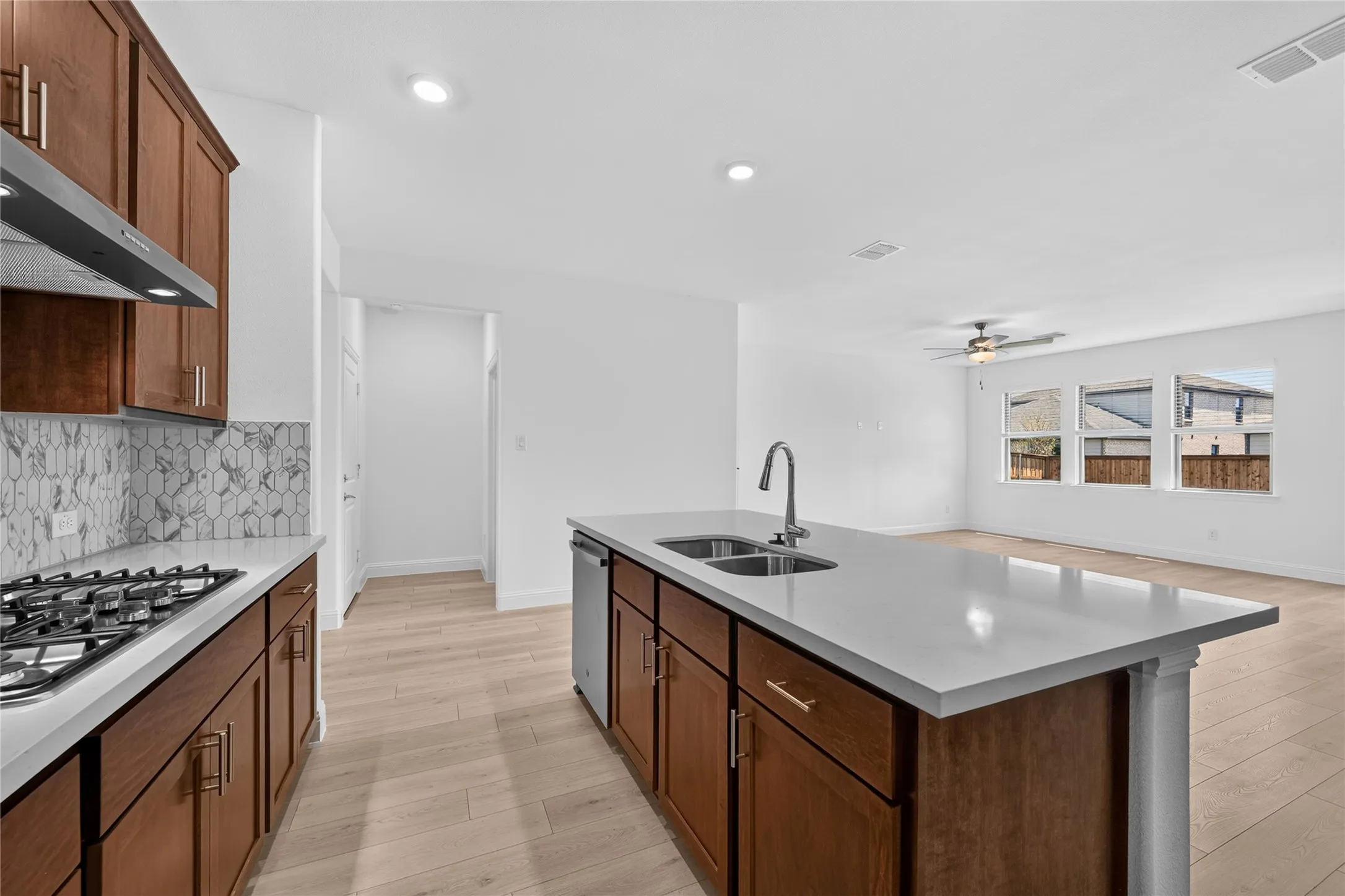 1433 Mustang Canyon Drive ~ Ready Now!