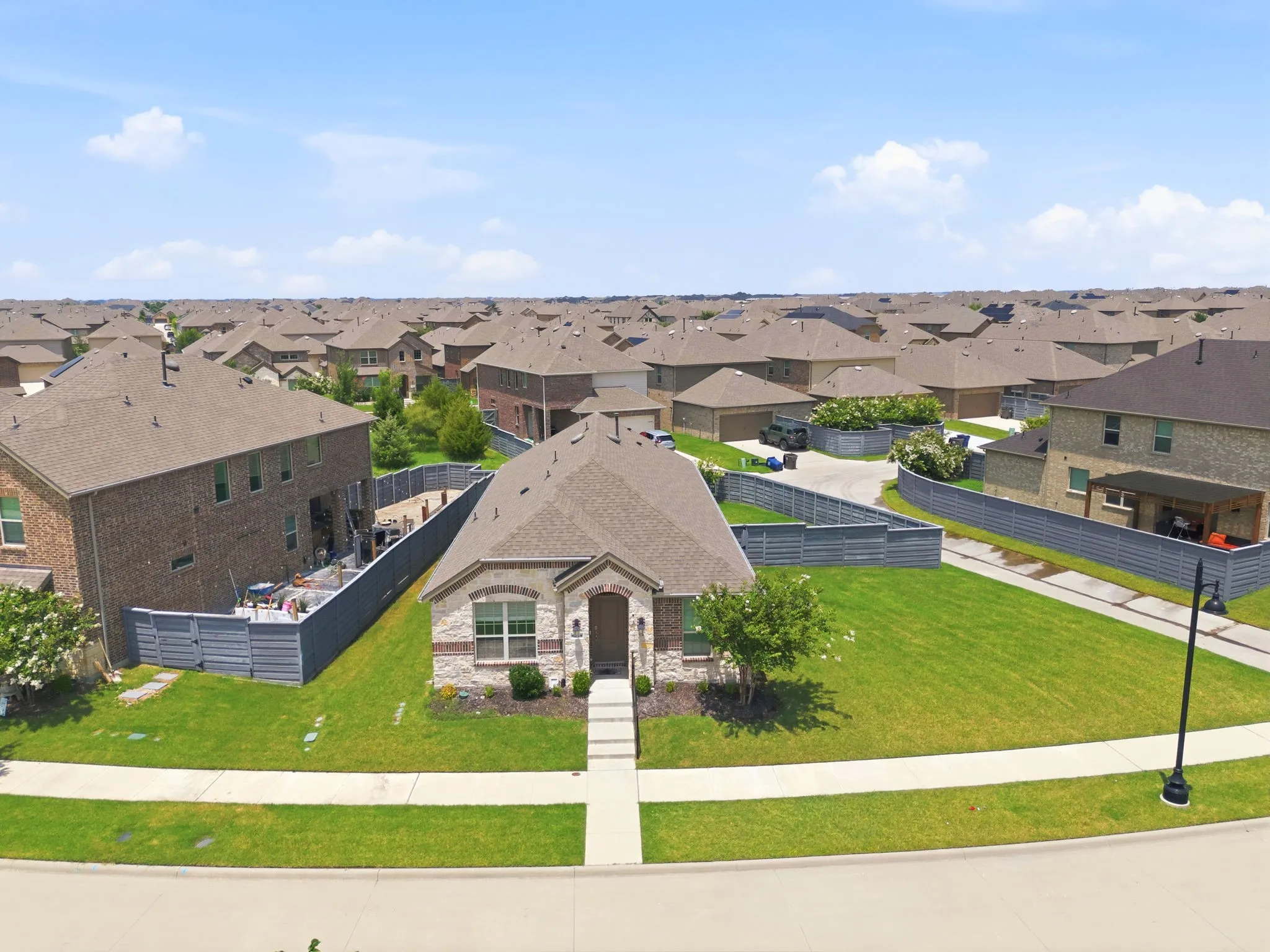 Single Family Residence For Sale in Denton County , 6012 Wildflower Way, Little Elm, Texas 76227, 3 Bedroom, 2 Bathroom, 2 Garage spaces, 1,584 Sqft, built in 2021, mls#21302893, Real Estate Agent in Little Elm, Homes For Sale in Denton county, Homes For Sale in Little Elm, Realtor in Little Elm Texas, Real Estate Brokerage Independent Realty Texas, Luminita Cordes Realtor