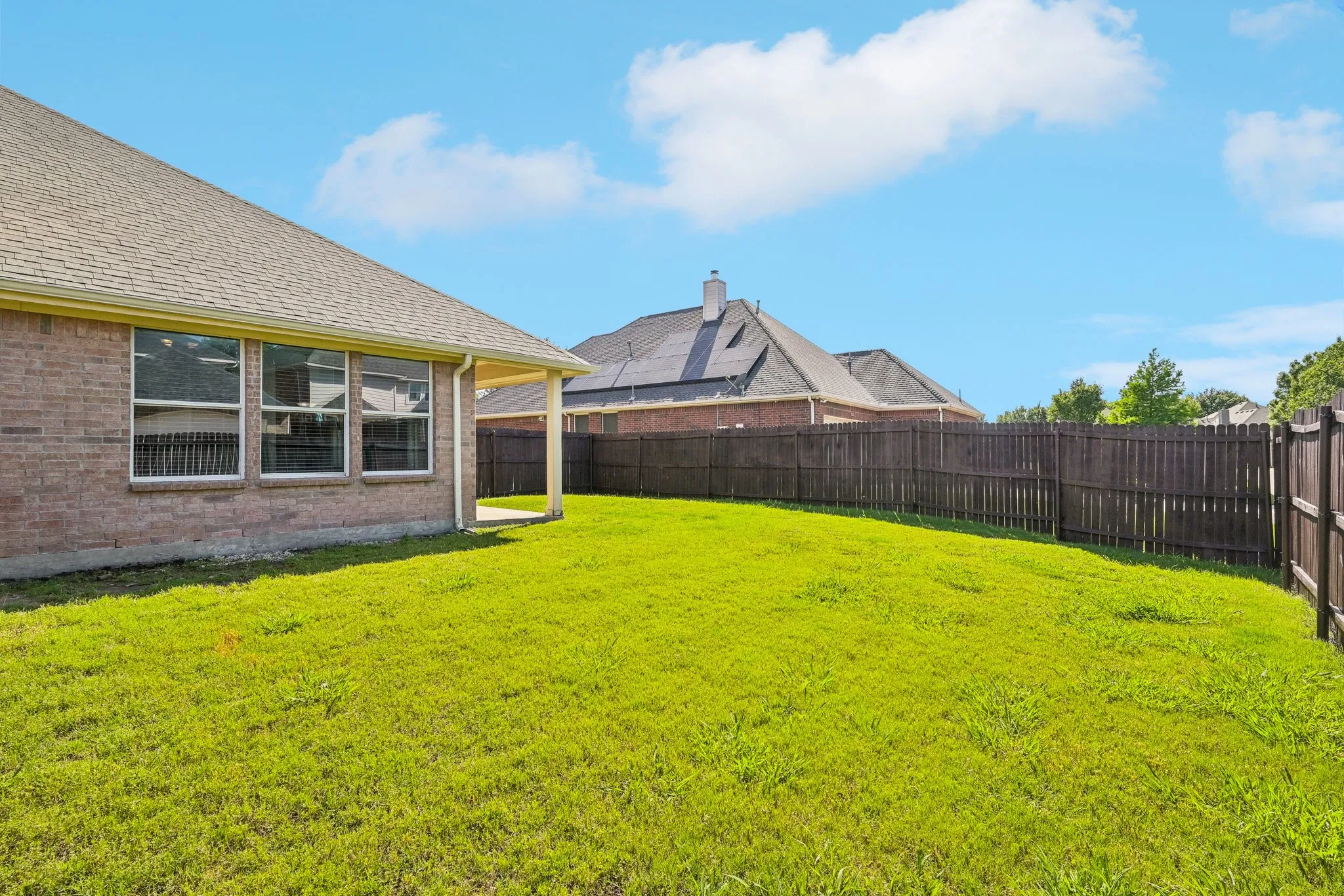 Single Family Residence For Rent in Denton County , 1280 Seymour Drive, Frisco, Texas 75033, 4 Bedroom, 2 Bathroom, 2 Garage spaces, 2,276 Sqft, built in 2005, mls#21310733, Real Estate Agent in Frisco, Homes For Rent in Denton county, Homes For Rent in Frisco, Realtor in Frisco Texas, Real Estate Brokerage Independent Realty Texas, Luminita Cordes Realtor