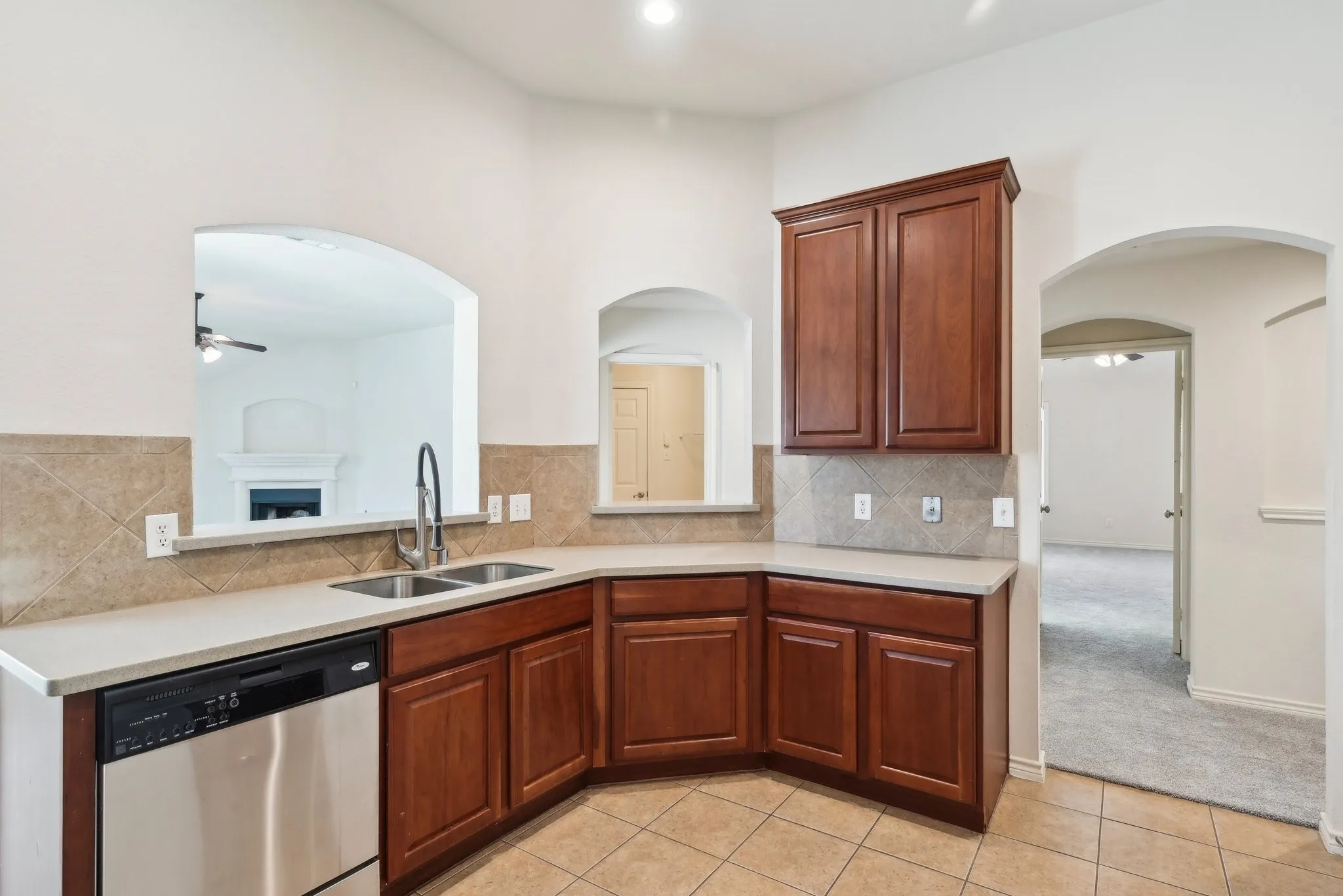 Single Family Residence For Rent in Denton County , 1280 Seymour Drive, Frisco, Texas 75033, 4 Bedroom, 2 Bathroom, 2 Garage spaces, 2,276 Sqft, built in 2005, mls#21310733, Real Estate Agent in Frisco, Homes For Rent in Denton county, Homes For Rent in Frisco, Realtor in Frisco Texas, Real Estate Brokerage Independent Realty Texas, Luminita Cordes Realtor
