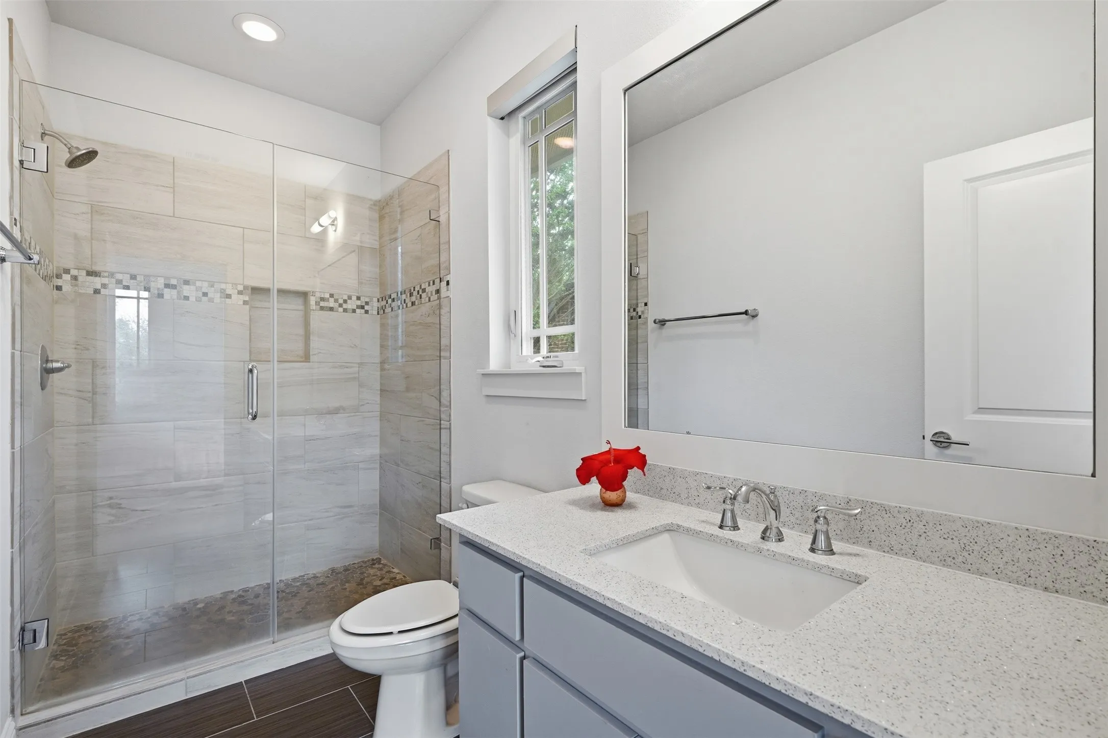 Single Family Residence For Sale in Dallas County , 6010 Belmont Avenue, Dallas, Texas 75206, 3 Bedroom, 4 Bathroom, 3 Garage spaces, 3,597 Sqft, built in 2014, mls#21291447, Real Estate Agent in Dallas, Homes For Sale in Dallas county, Homes For Sale in Dallas, Realtor in Dallas Texas, Real Estate Brokerage Independent Realty Texas, Luminita Cordes Realtor